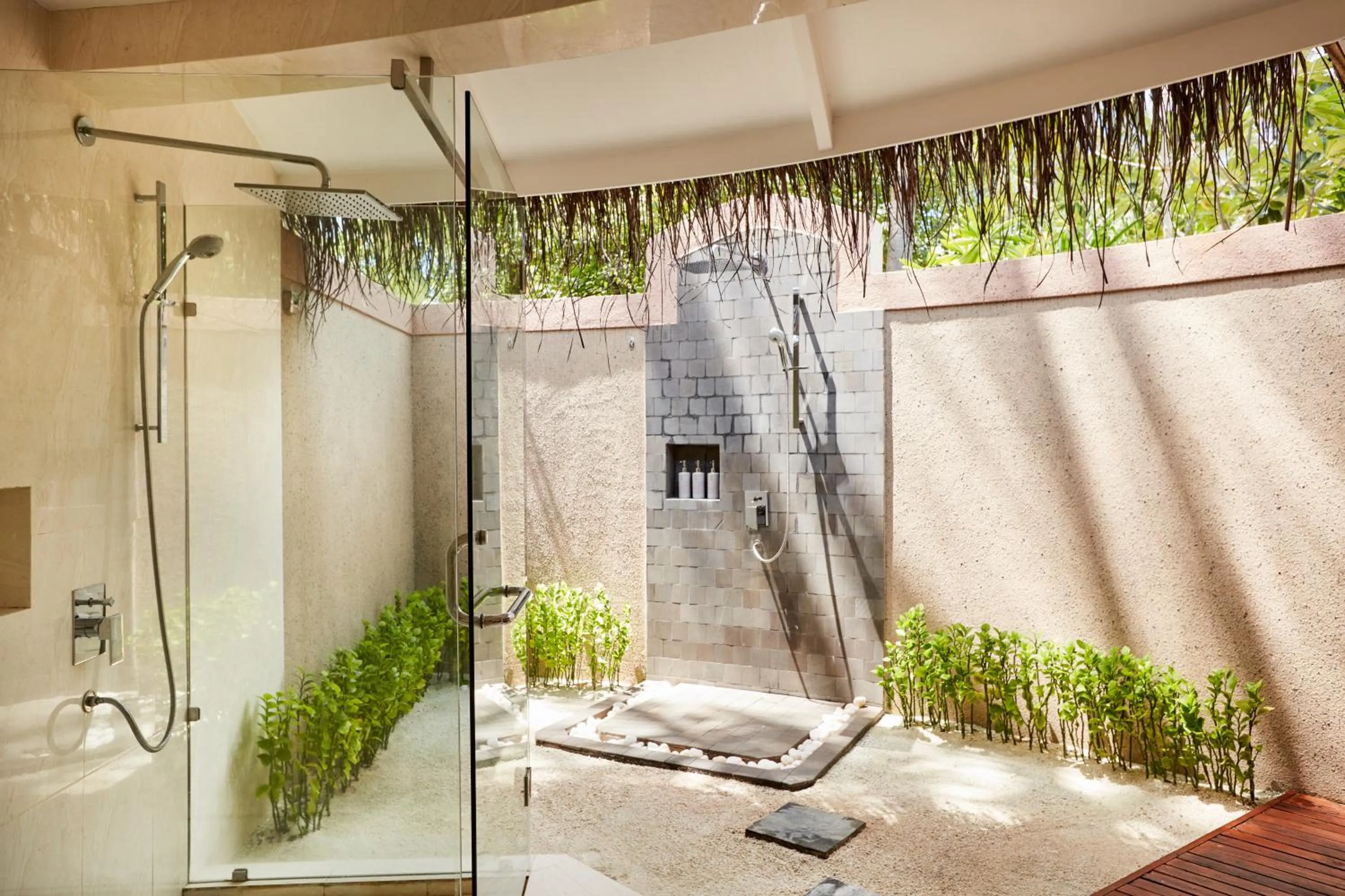 Shower in Sun Siyam Vilu Reef with Free Transfer