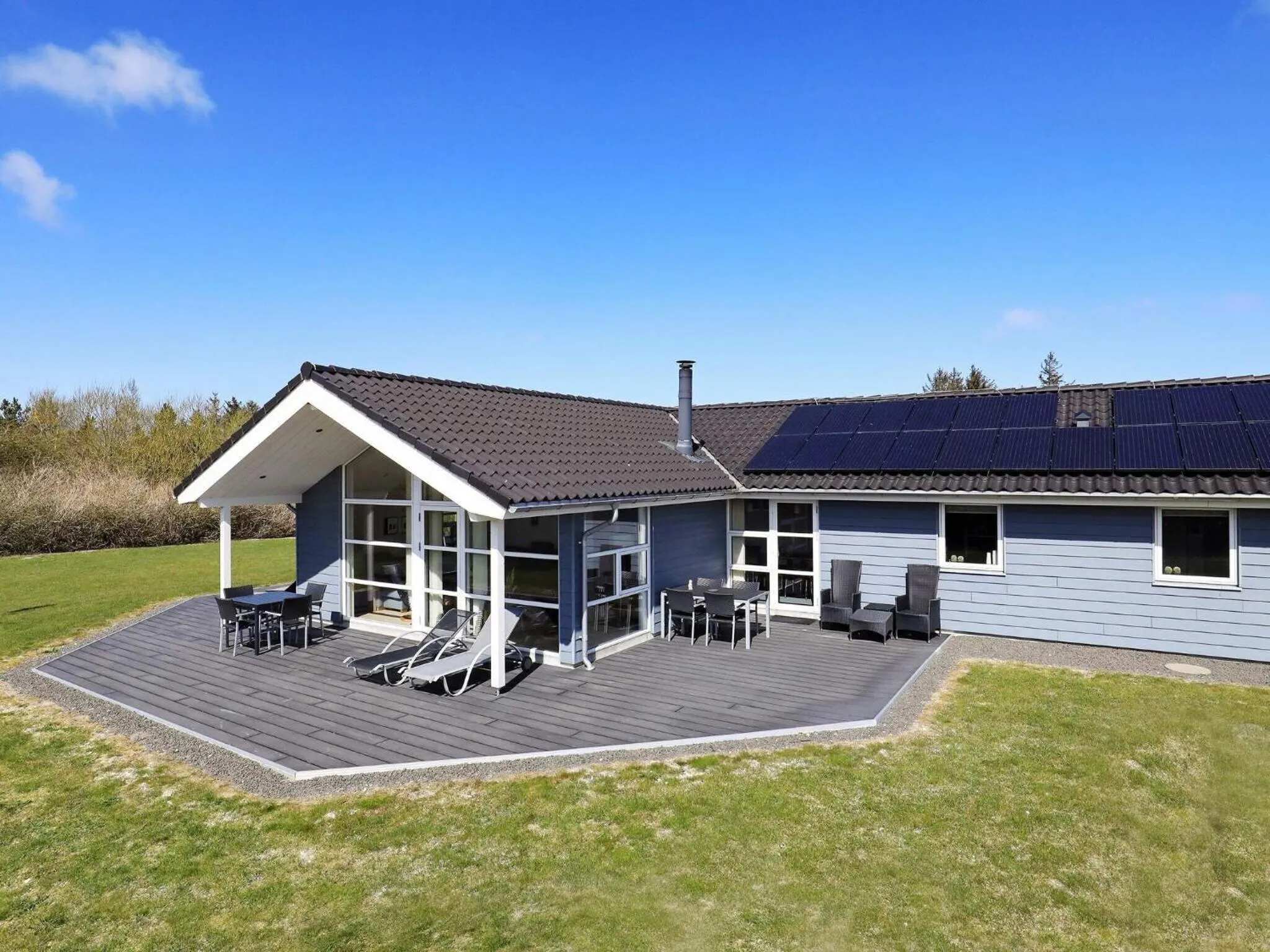 Property building in 8 person holiday home in Fjerritslev