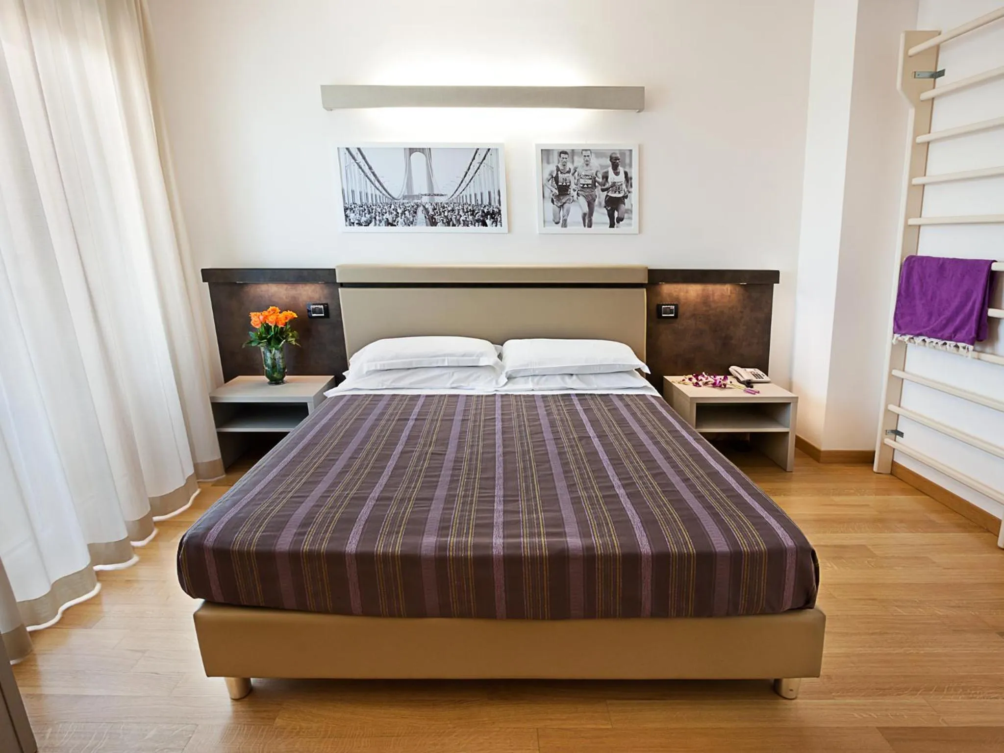 Bed in Hotel Sporting