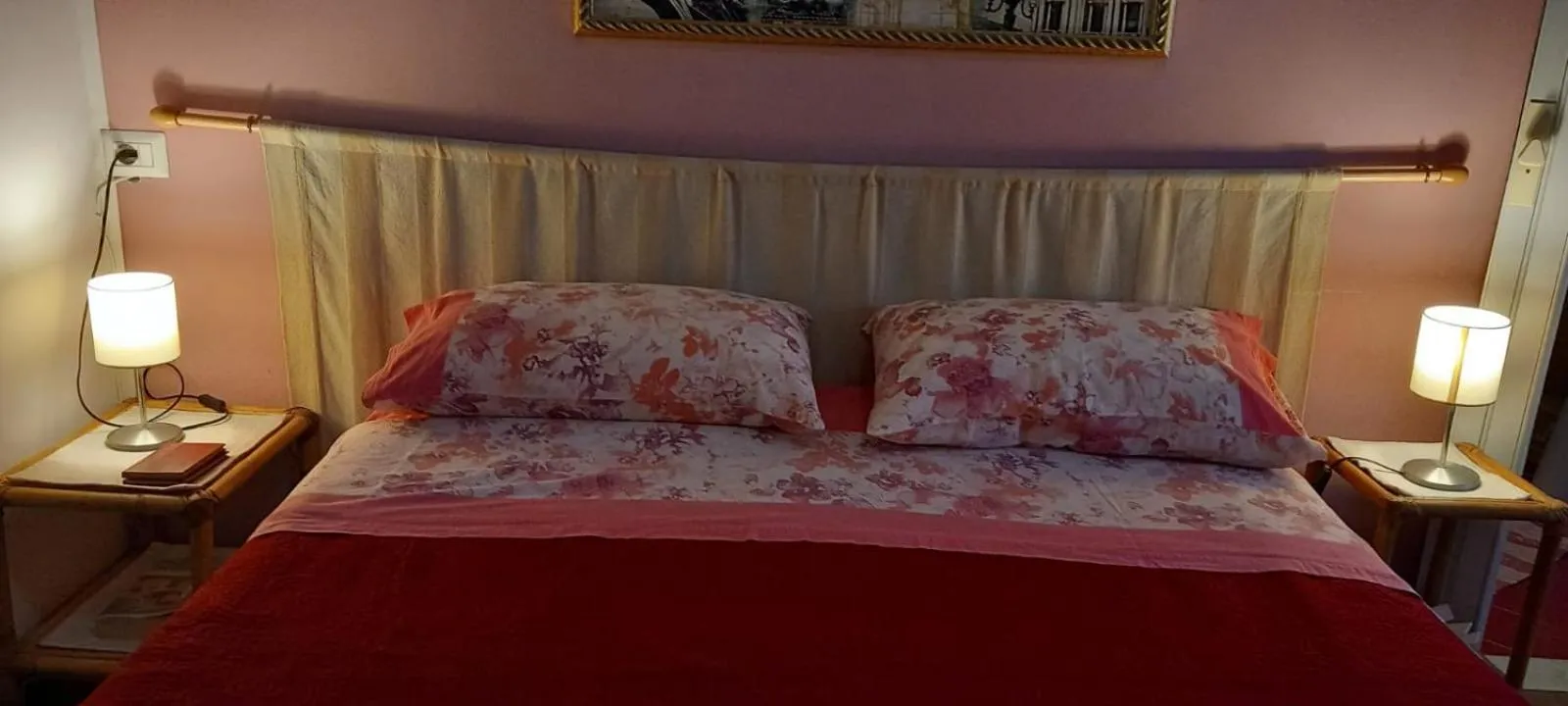Bed in Cosmopolitan B&B