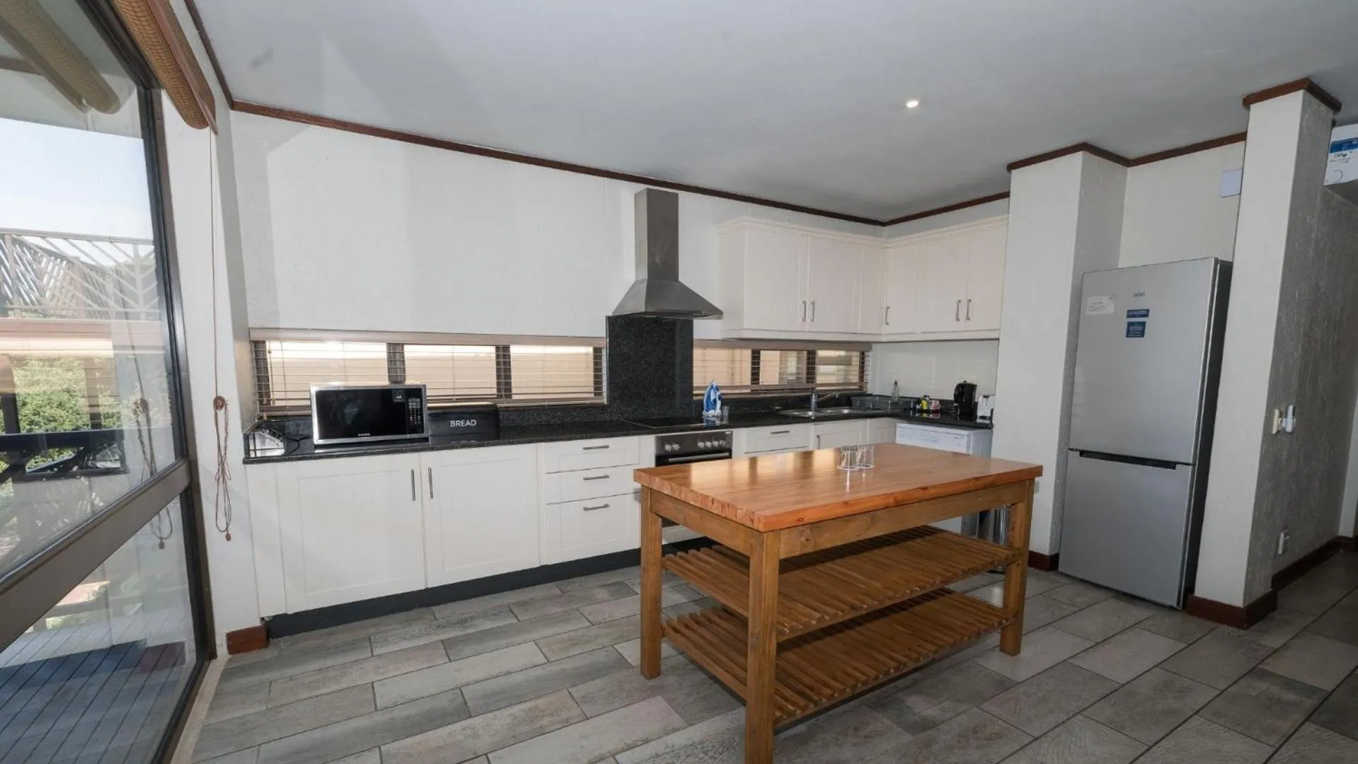 Kitchen or kitchenette in ANEW Hotel Ocean Reef Zinkwazi