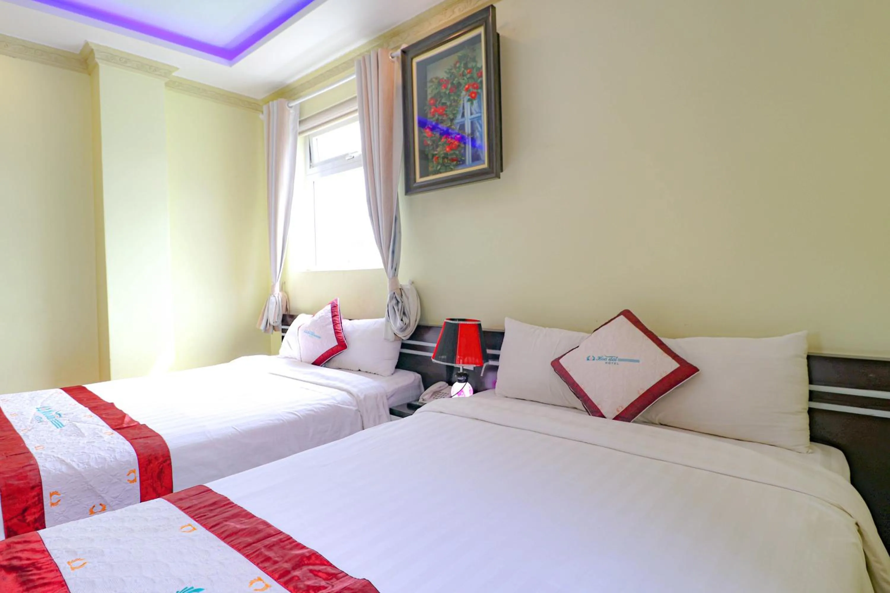 Bed in Hoa Dat Da Lat Hotel