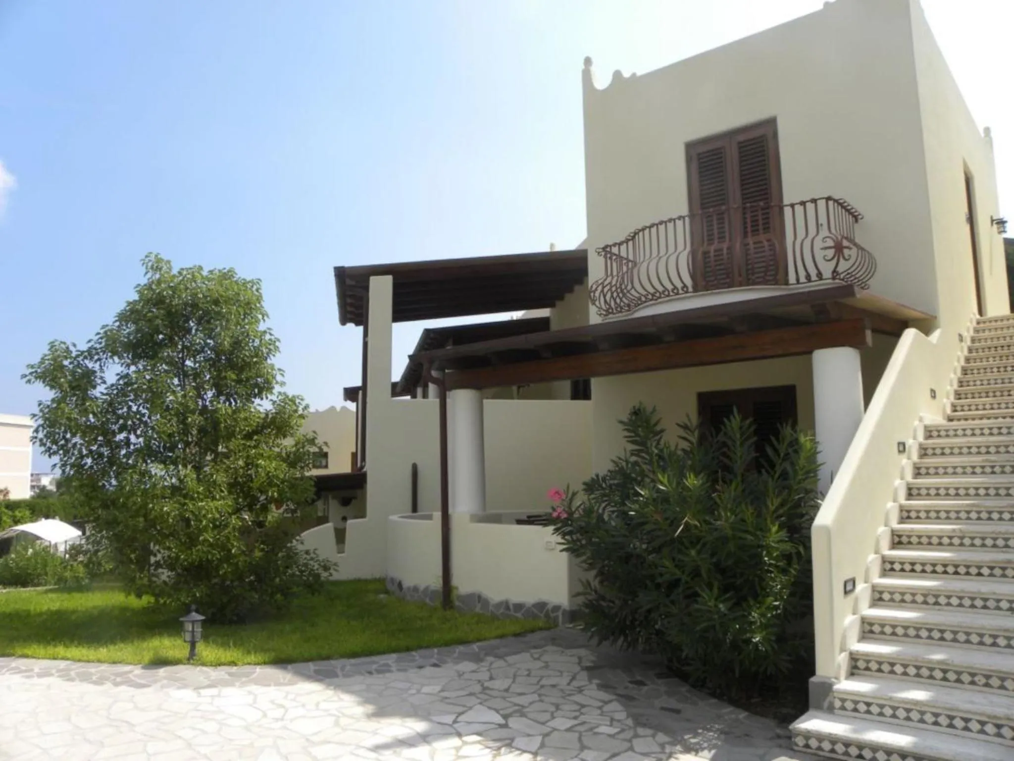 Property building in Hotel Borgo Eolie
