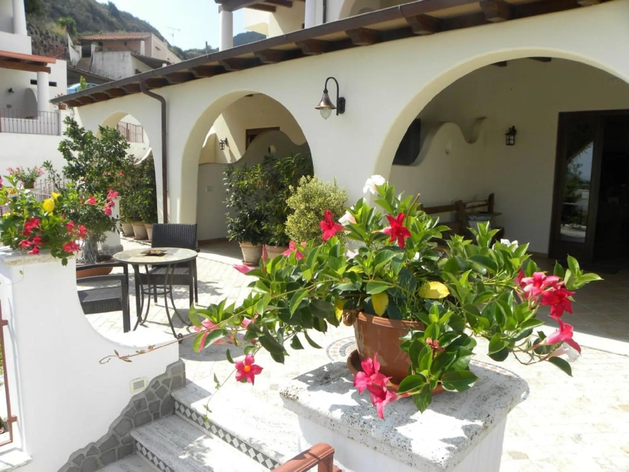 Decorative detail in Hotel Borgo Eolie