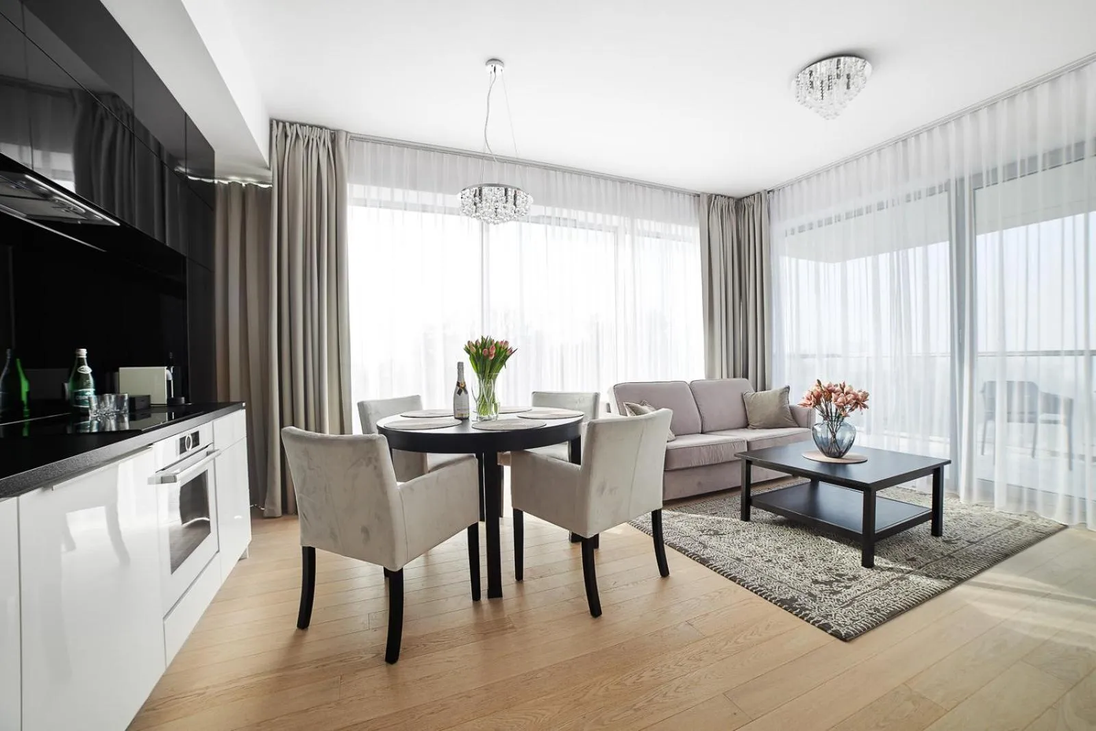 Communal lounge/ TV room in Dune Beach Resort