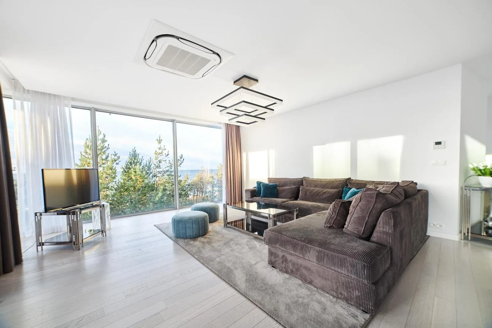 TV and multimedia in Dune Beach Resort