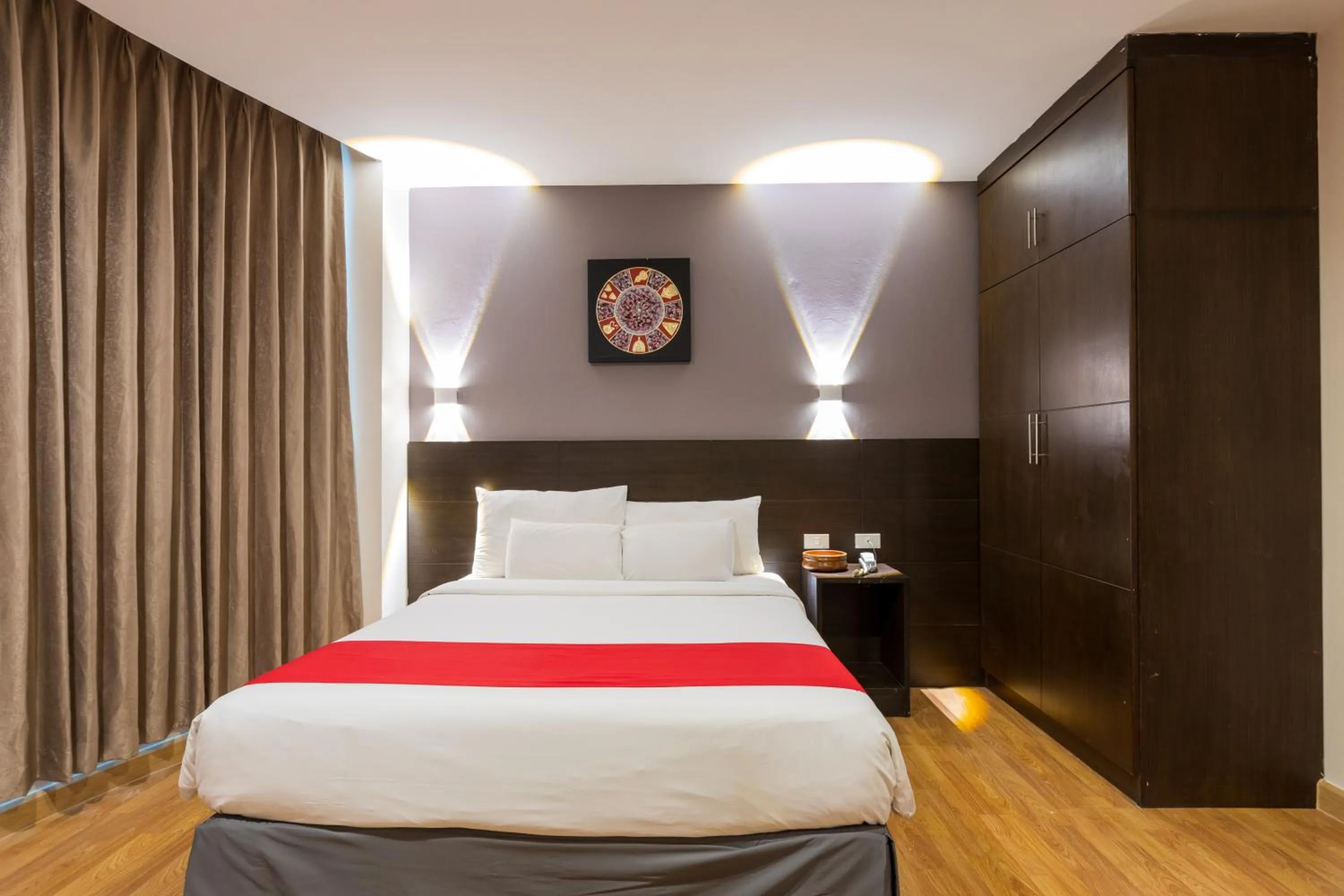 Guests, Bed in 24@Home Hotel