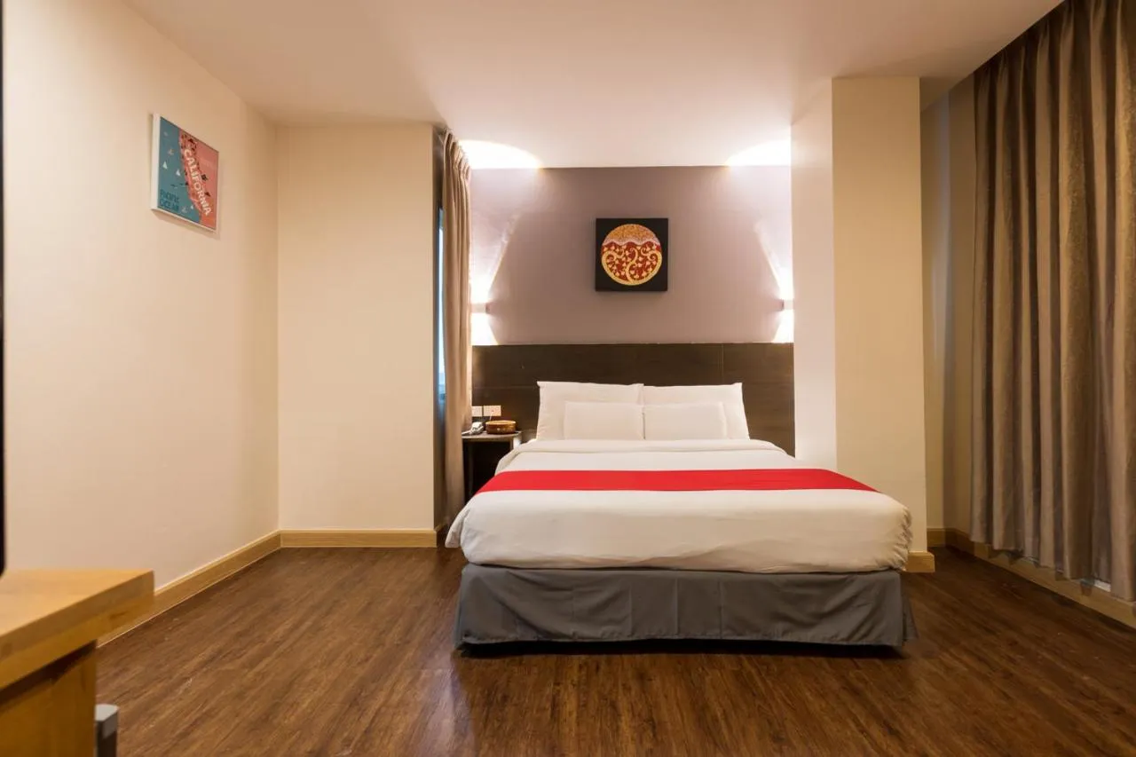 Guests, Bed in 24@Home Hotel