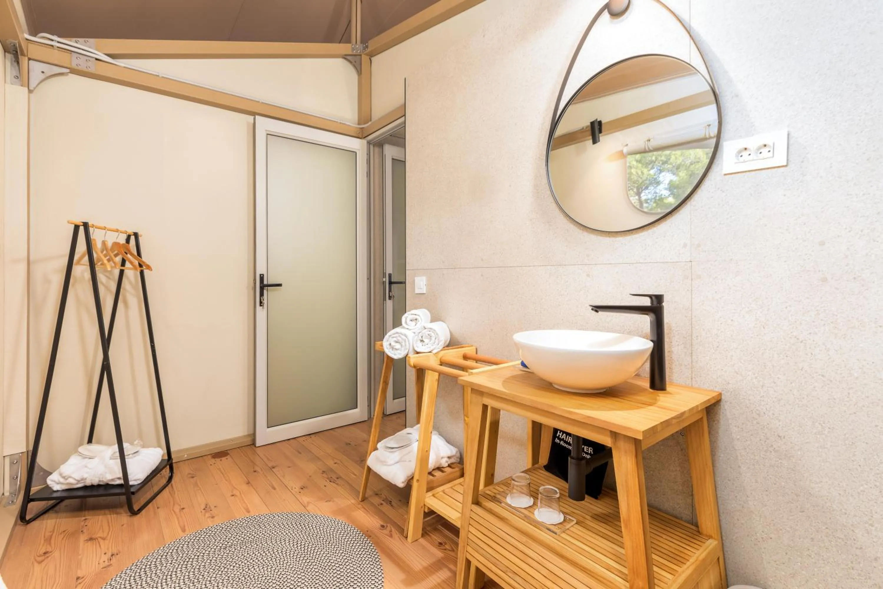 Bathroom in Arena One 99 Glamping