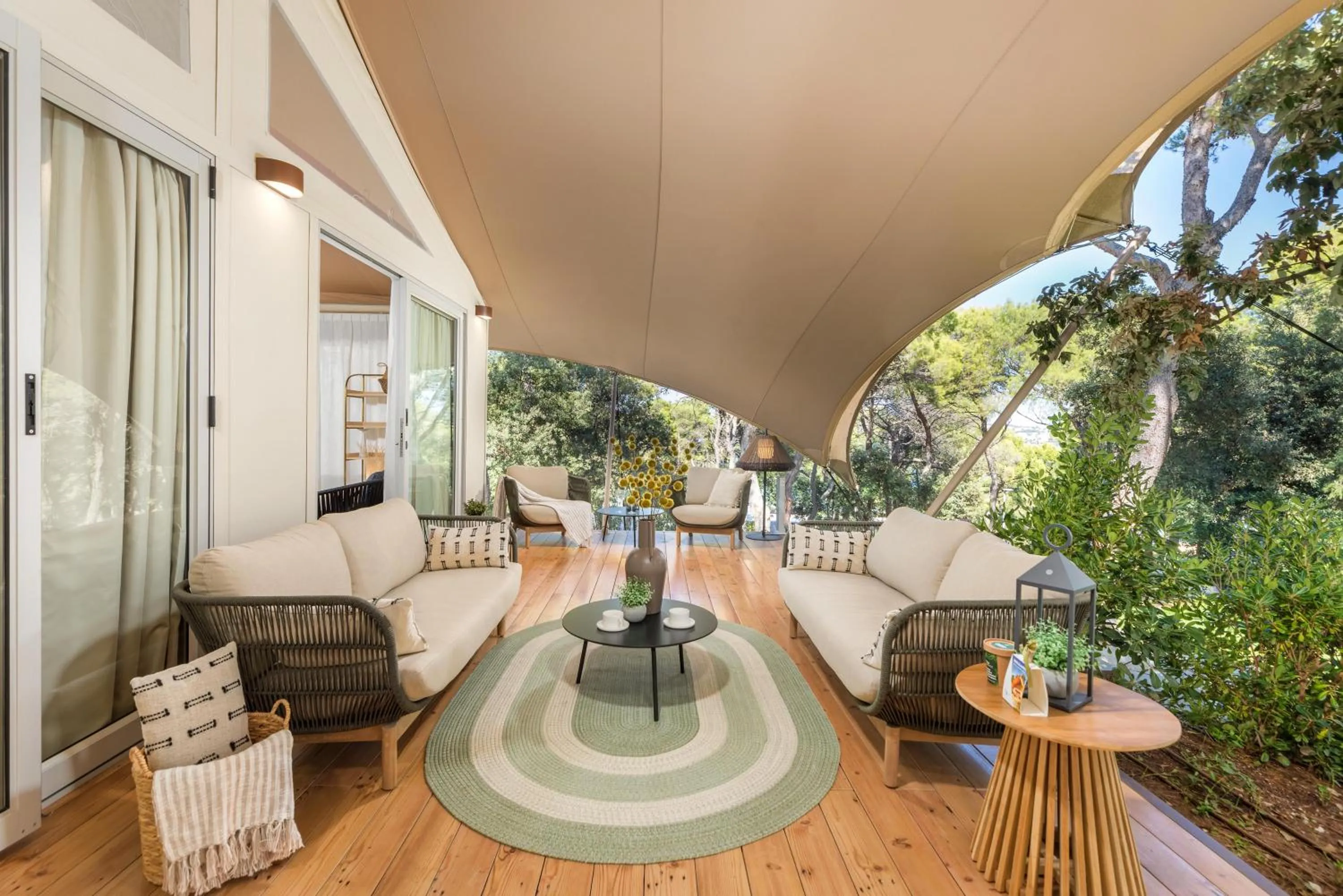 Balcony/Terrace in Arena One 99 Glamping