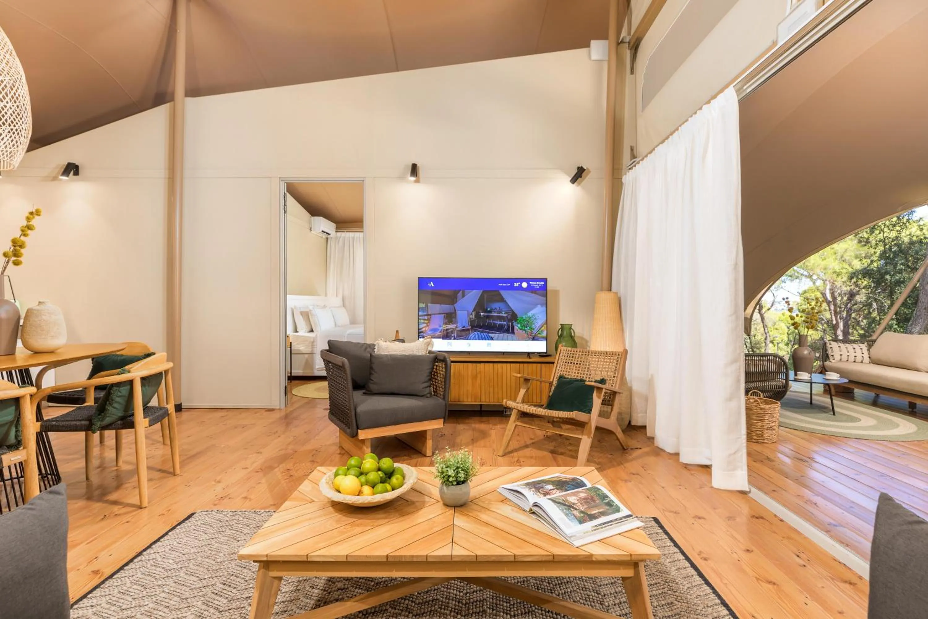 Photo of the whole room in Arena One 99 Glamping