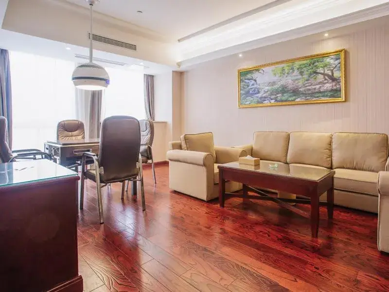 Vienna Hotel Jiangxi Yingtan International Glasses City Vienna Hotel Jiangxi Yingtan International Glasses City