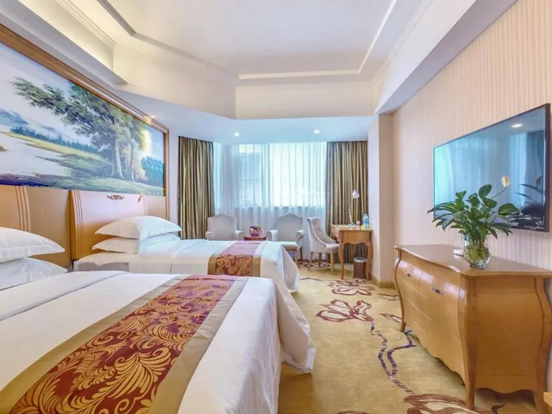 Bed in Vienna Hotel Guilin AIrport Road Rongshan