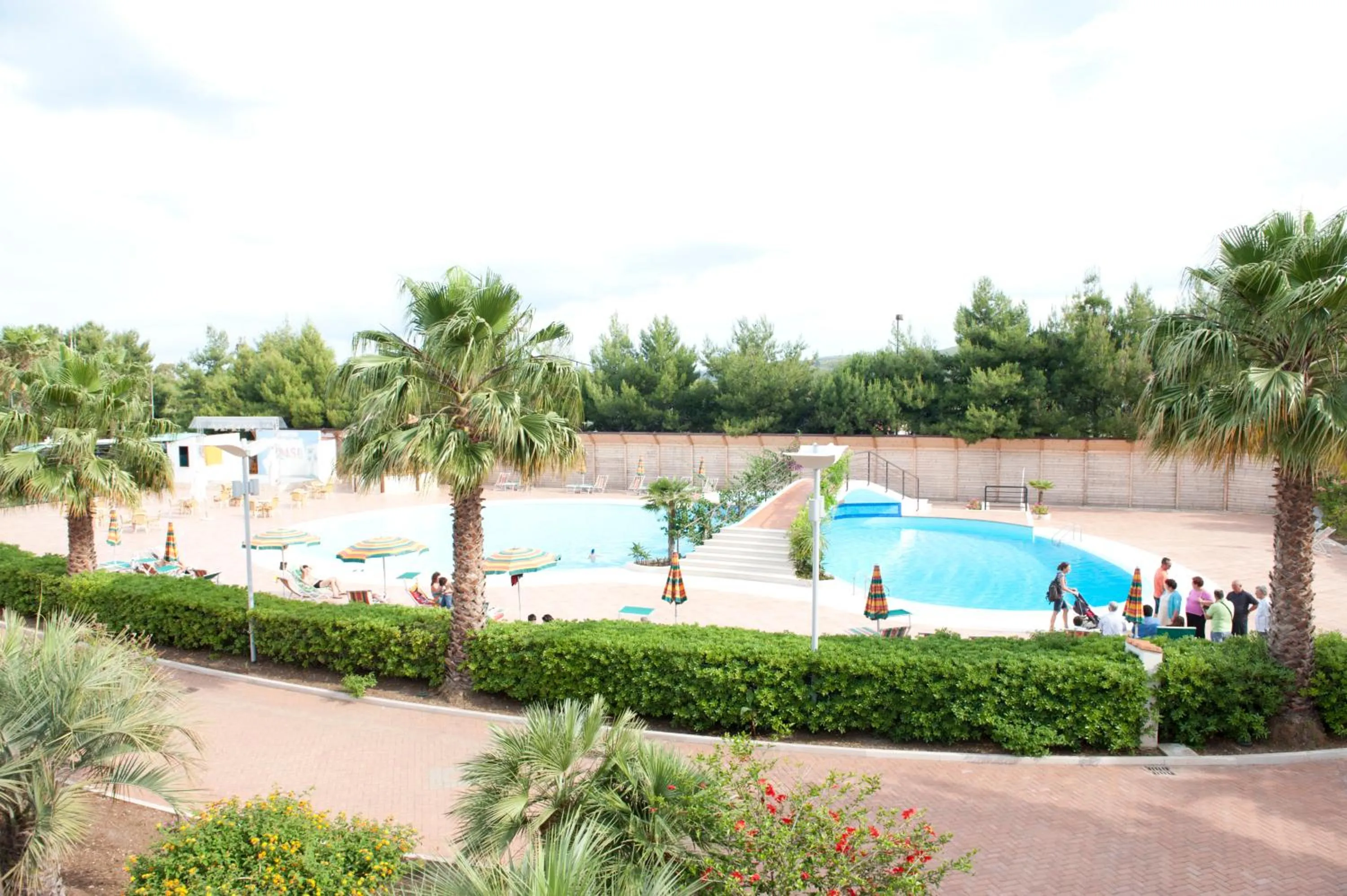 Swimming pool in Oasiclub Hotel