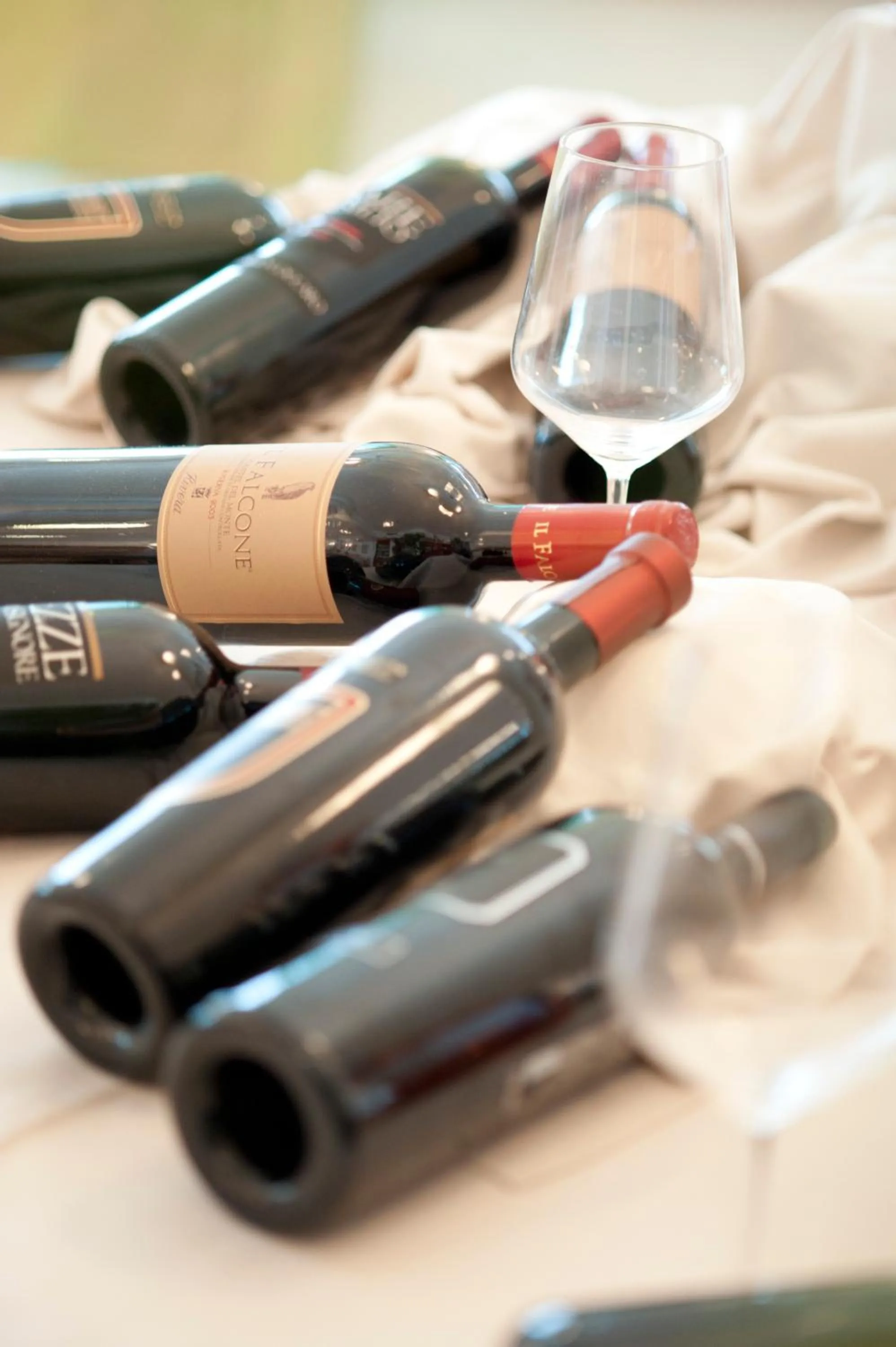 Food and drinks in Oasiclub Hotel