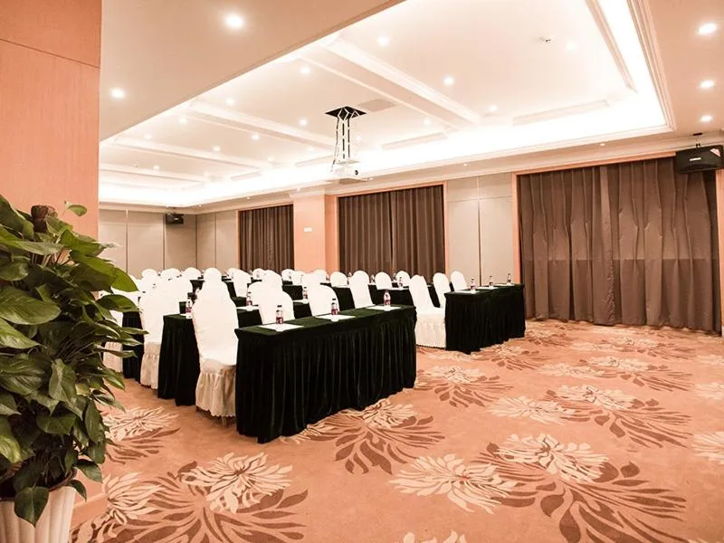 Vienna International Hotel Hangzhou South Railway Station