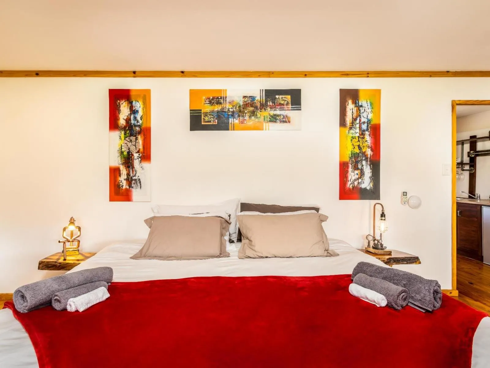 Decorative detail, Bed in The Log Collective