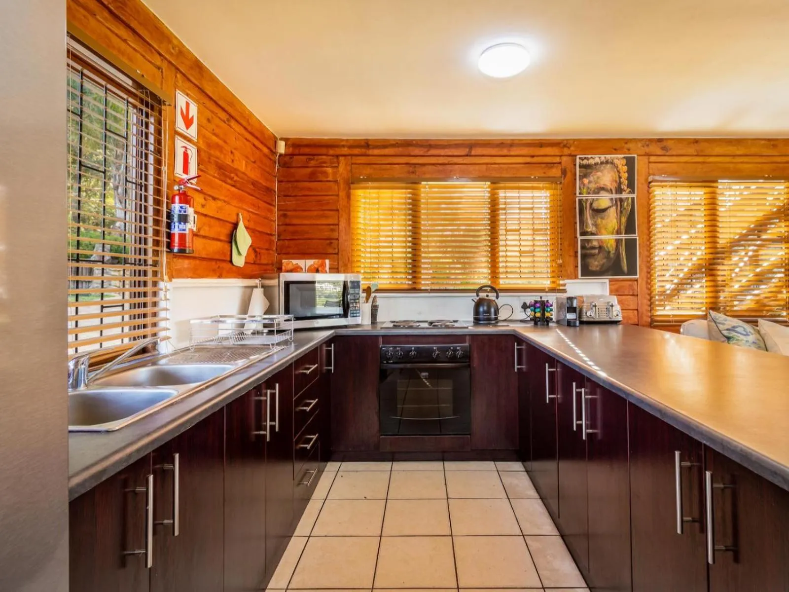 Kitchen or kitchenette in The Log Collective