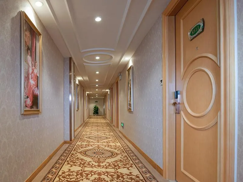 Vienna Hotel Shenzhen Guanlan Renming Road Heping