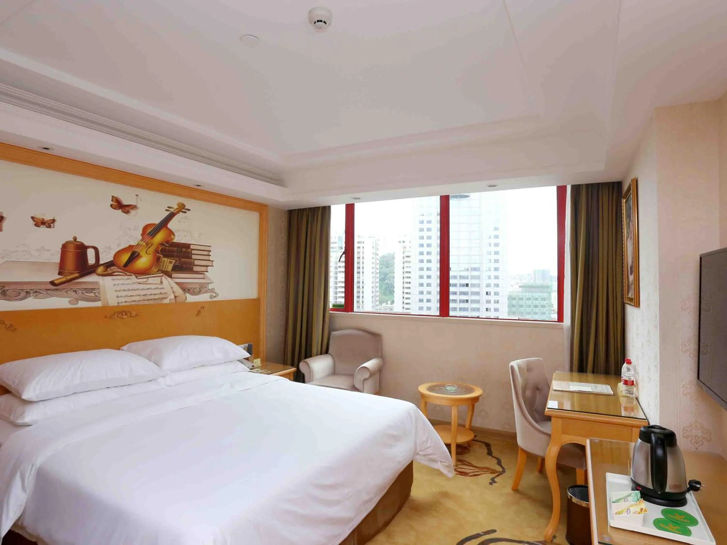 Bed in Vienna Hotel Zhongshan West District