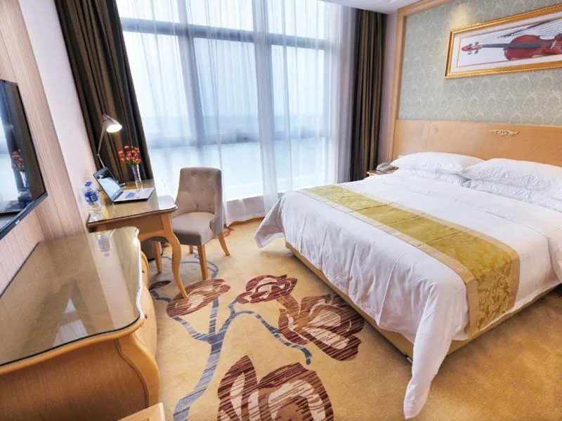 Bed in Vienna Hotel Changshu Binjiang