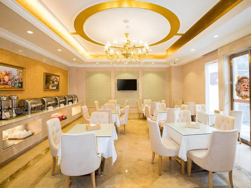 Vienna Hotel Huizhou Dahuxi