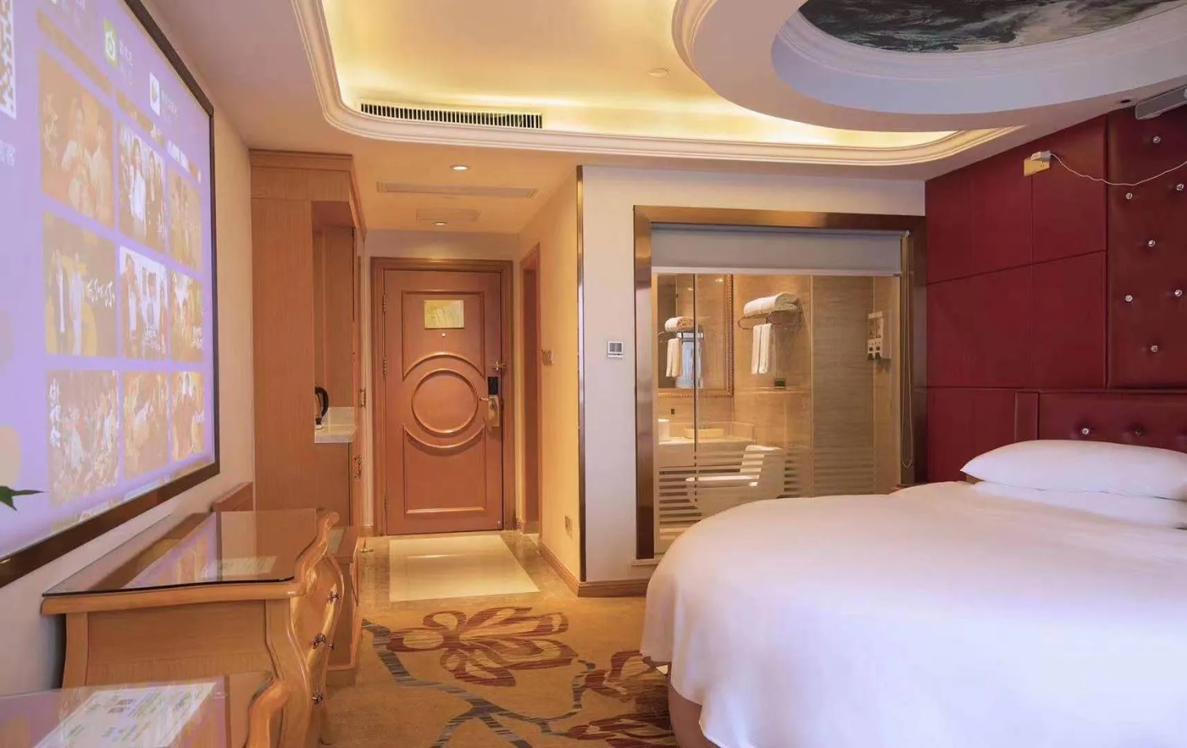 Bed in Vienna International Hotel Changsha Shumuling Subway Station