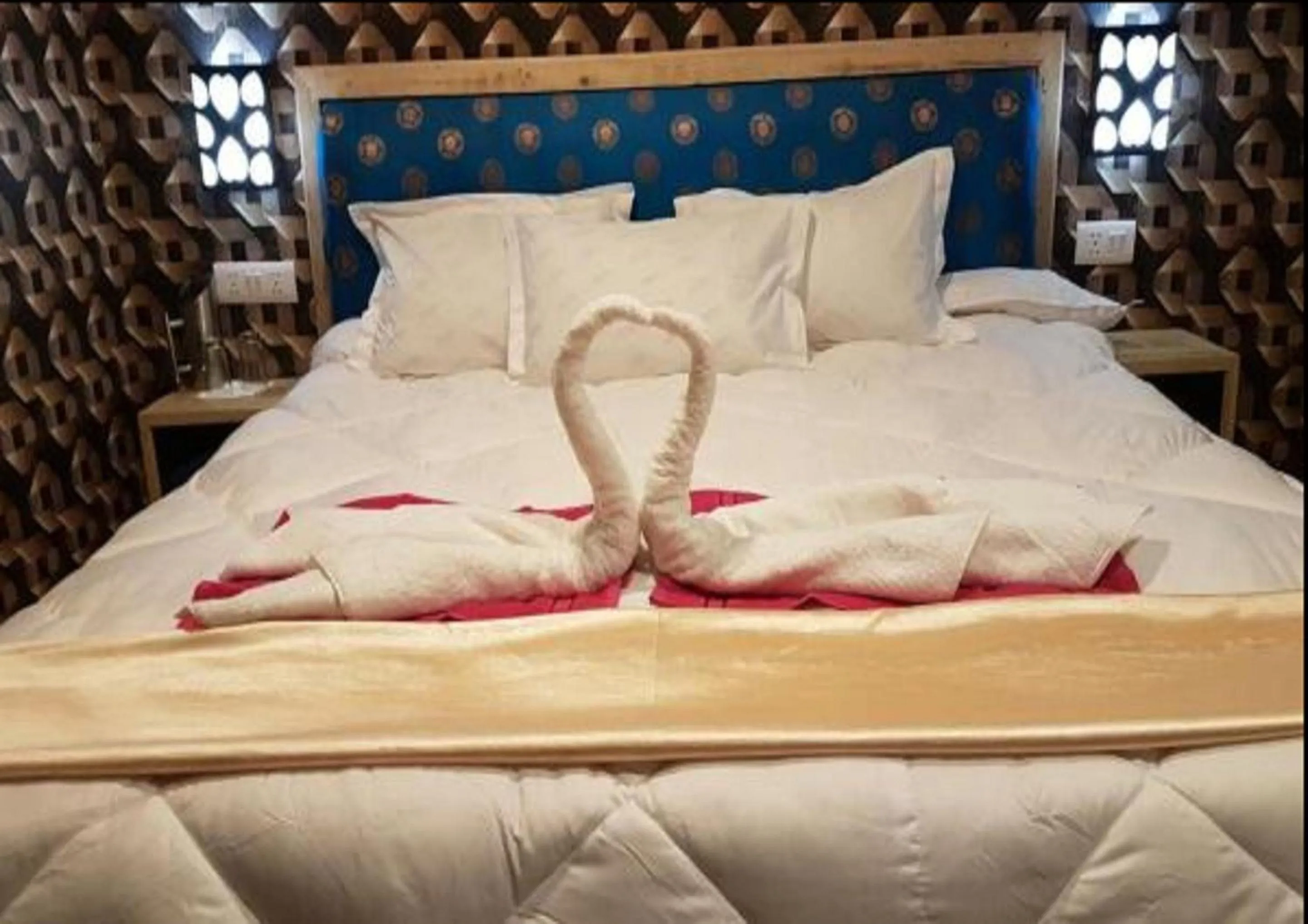 Bed in Wooden Nest Cottage Hunder, Nubra Valley