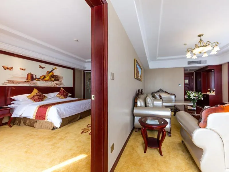 Bed in Vienna Hotel Songjiang Wanda Guangfulin Road