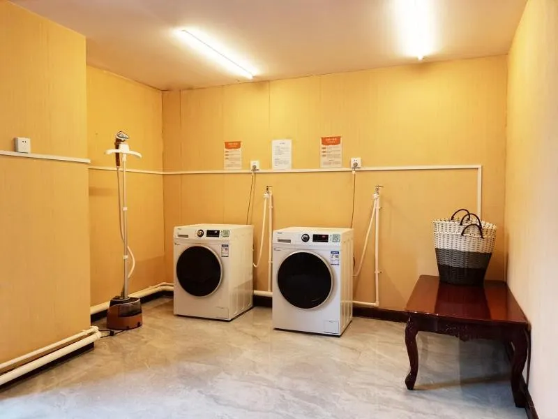 Vienna Hotel Jingxi Zhongshan Park