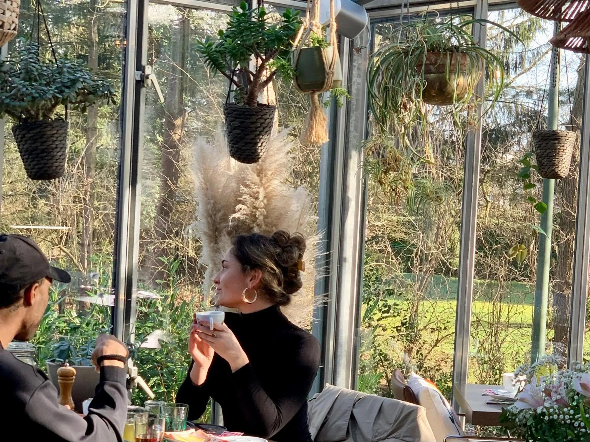 Hotel Au Nom De Dieu