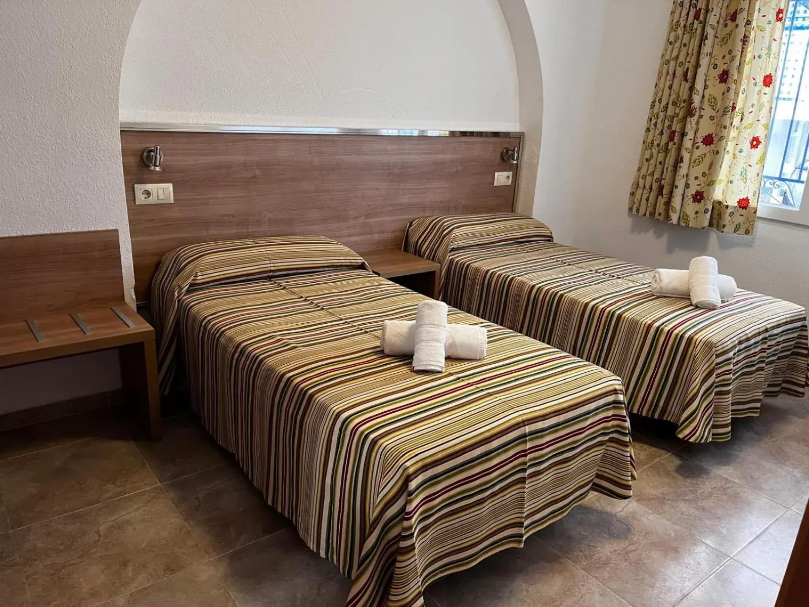 Standard Twin Room in Hotel Blason Junior Standard Twin Room in Hotel Blason Junior
