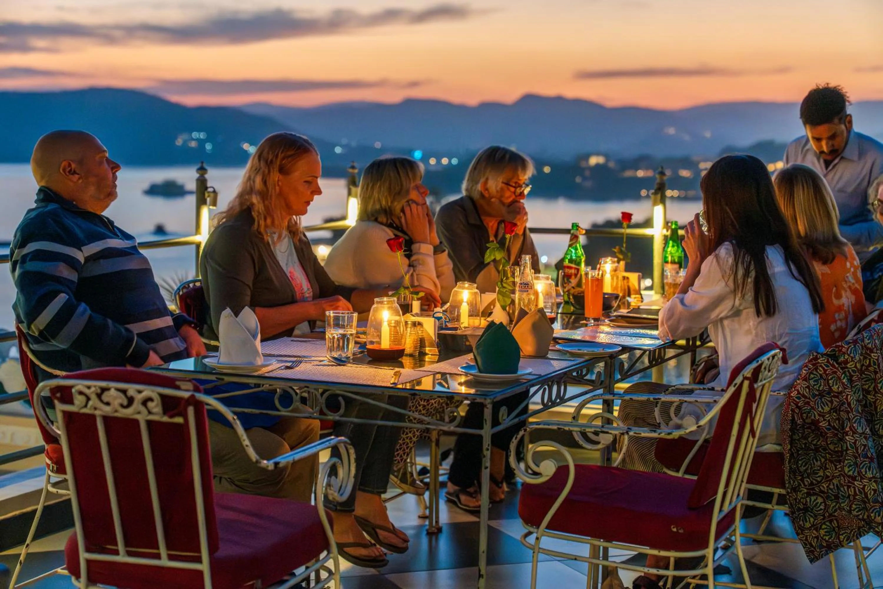 Restaurant/places to eat in Udaigarh - Udaipur