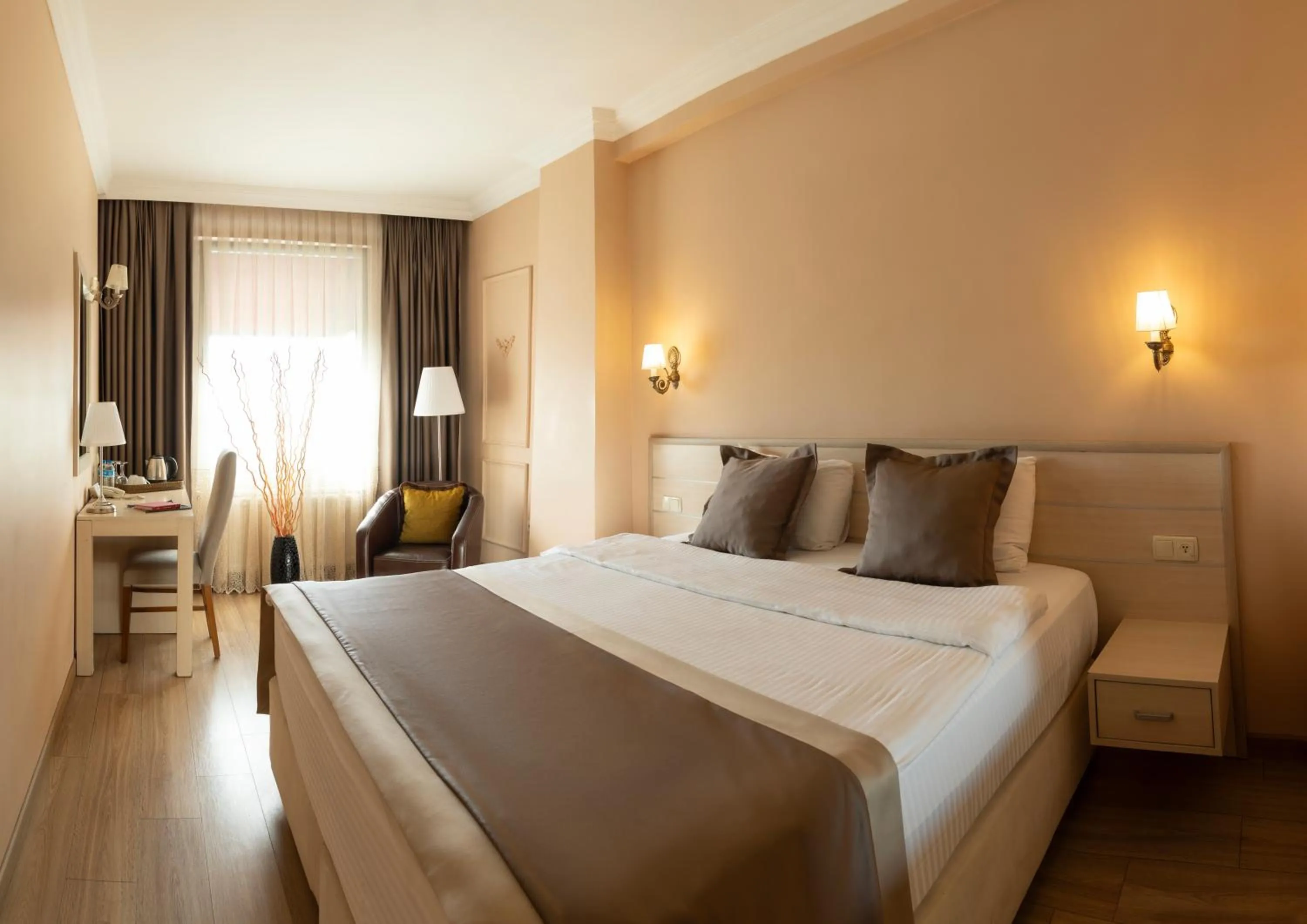 Photo of the whole room, Bed in Classes Hotel Airport