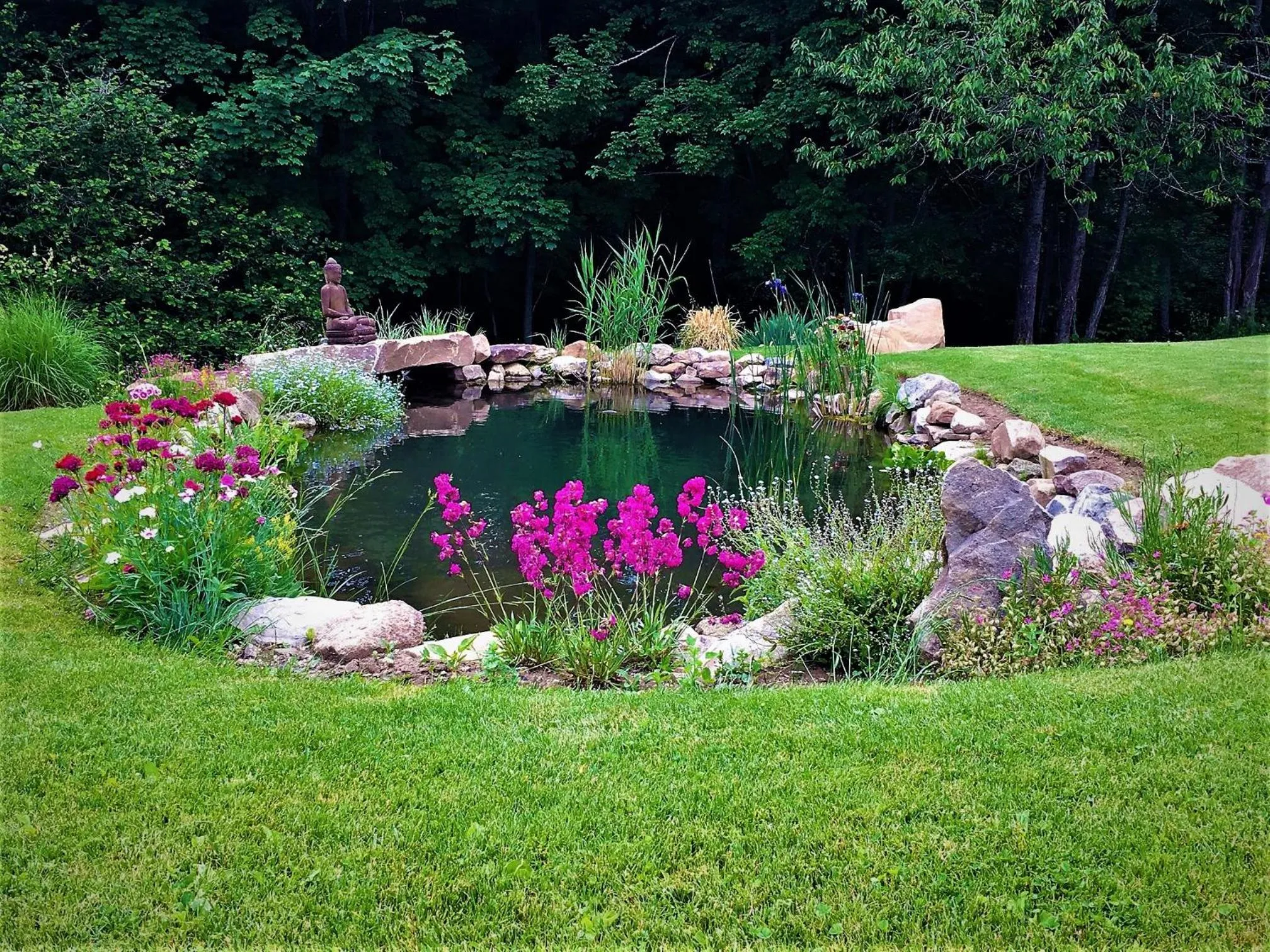 Garden in Au Chant du Riou