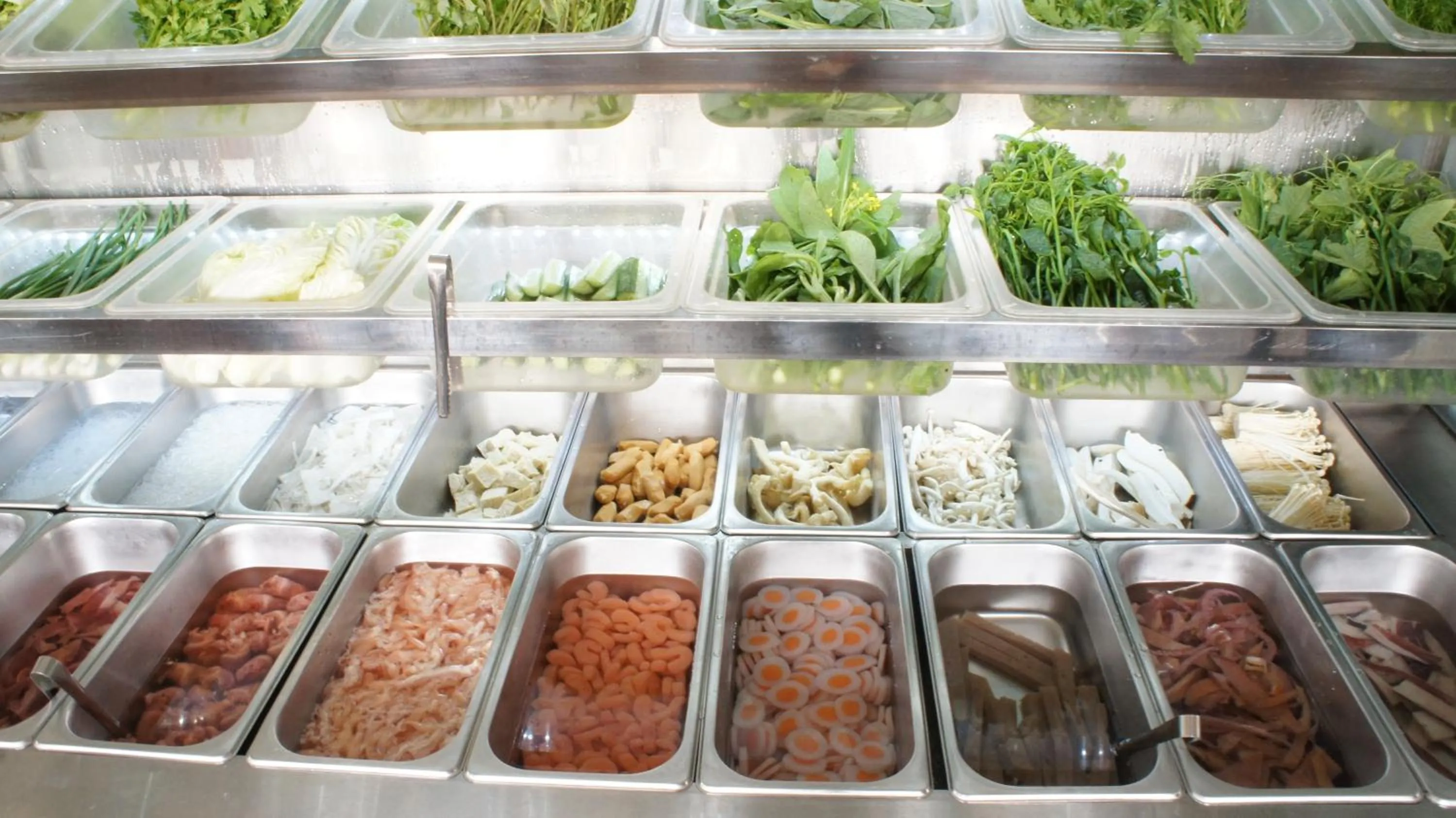 Restaurant/places to eat in The Astra Chiang Mai