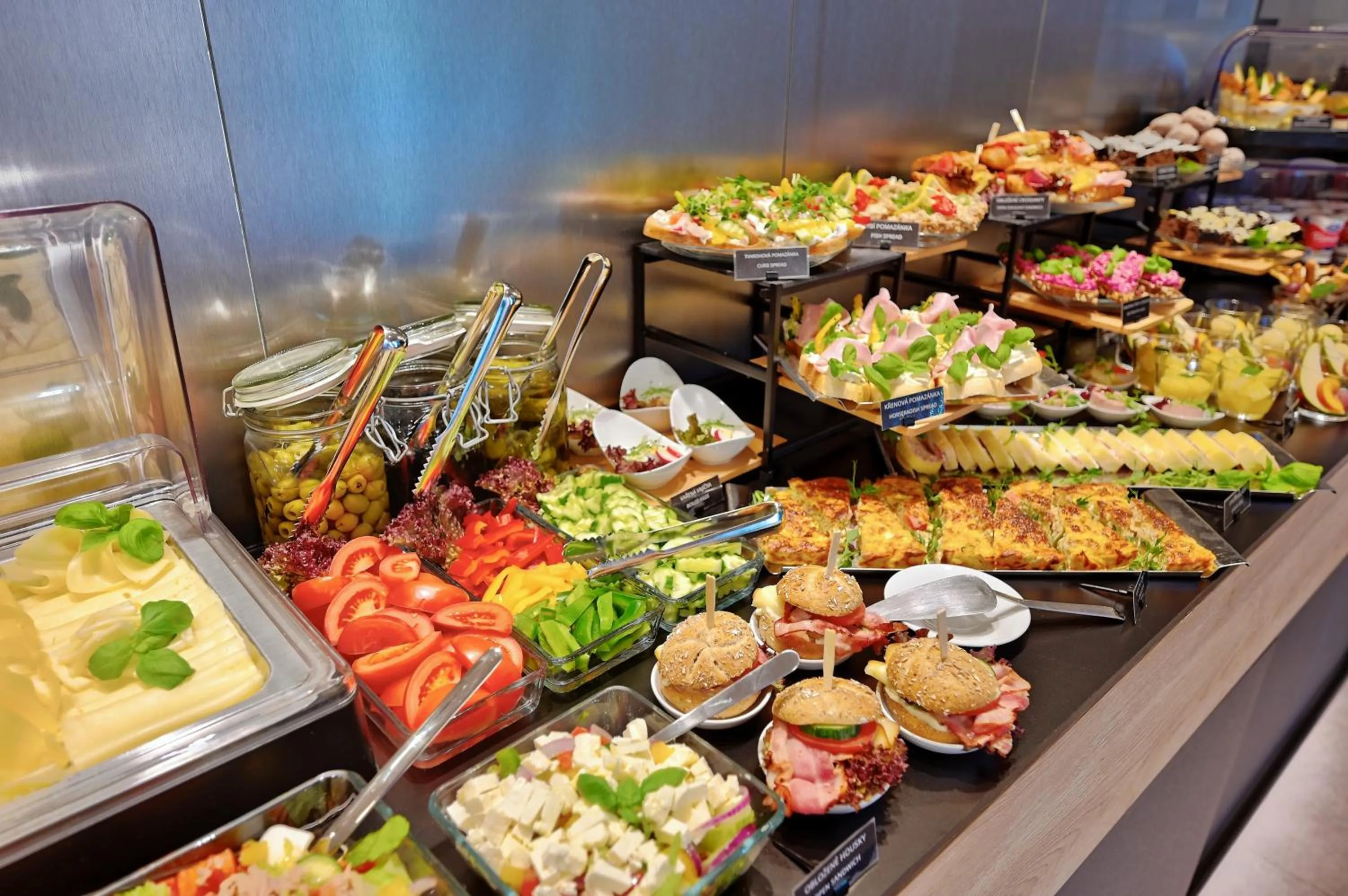 Buffet breakfast in Wellness Hotel Fénix