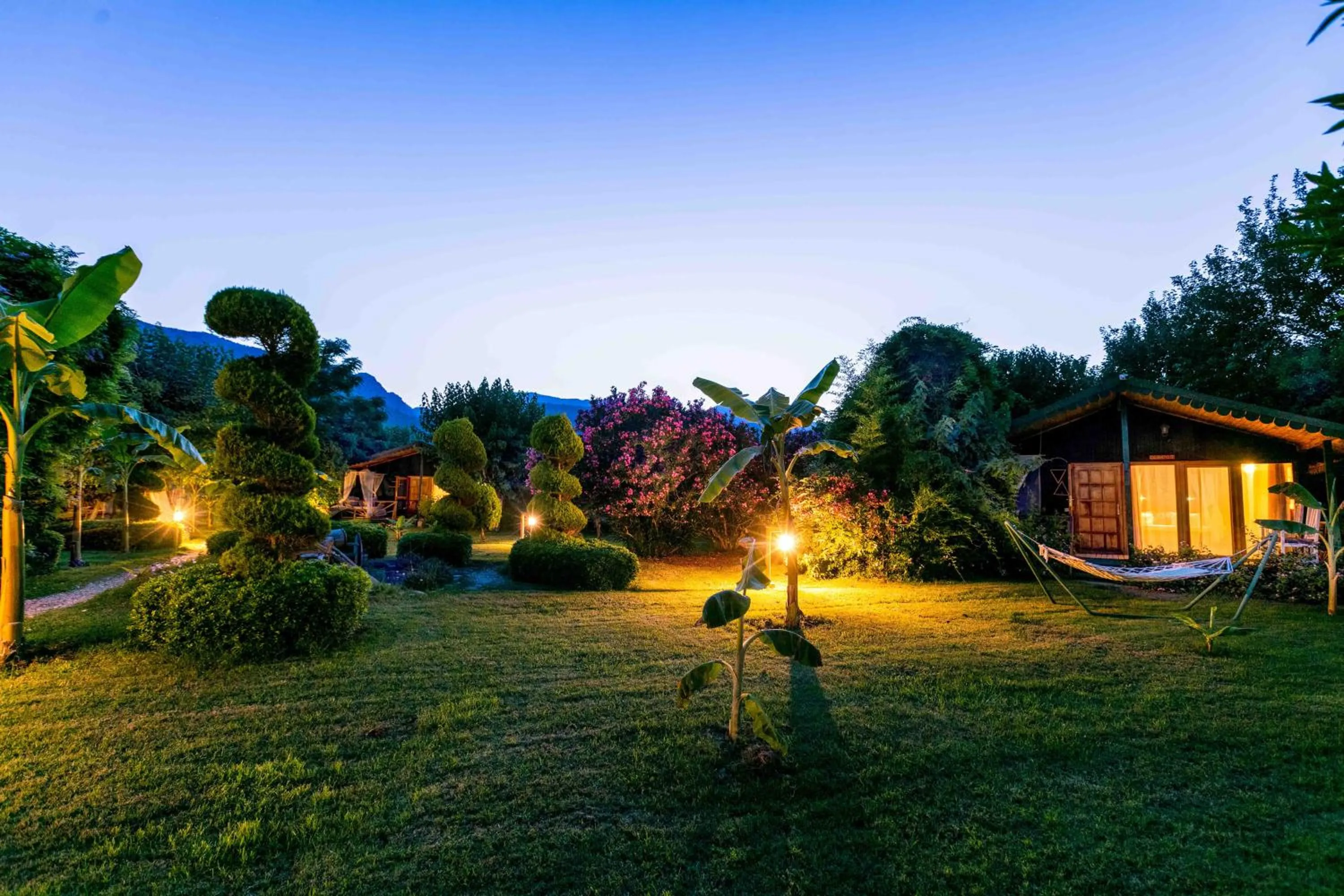 Etenna Beach Bungalows