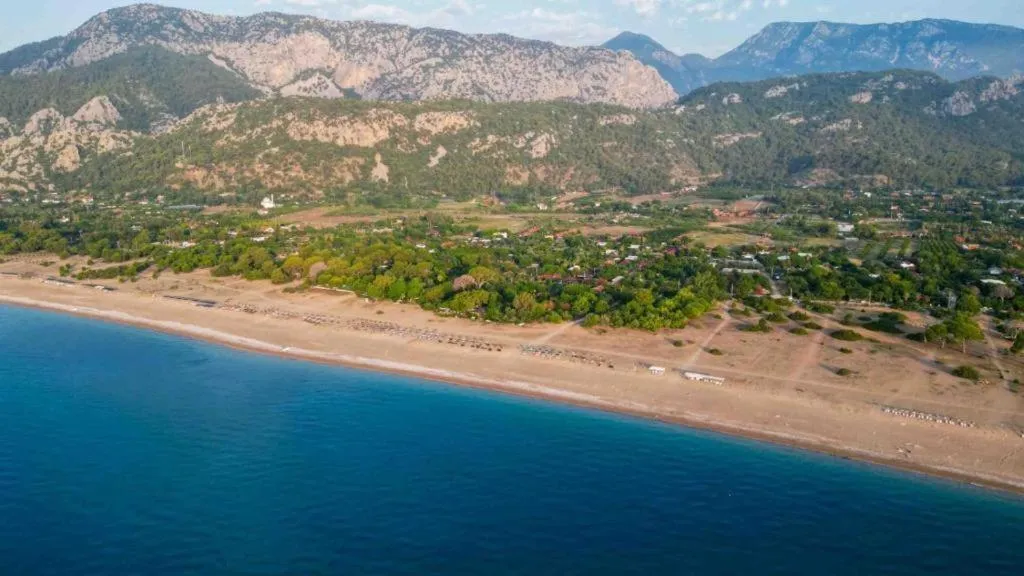 Etenna Beach Bungalows