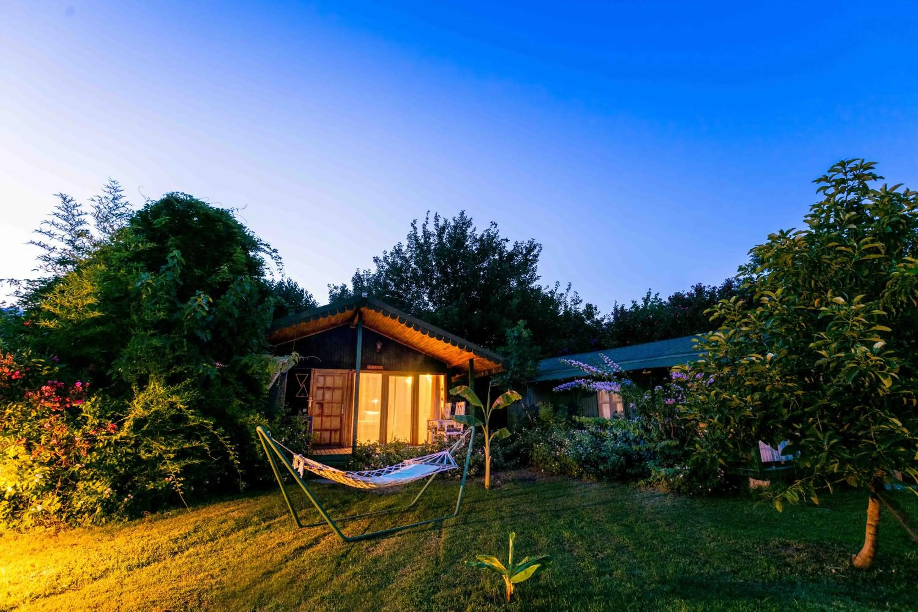 Etenna Beach Bungalows