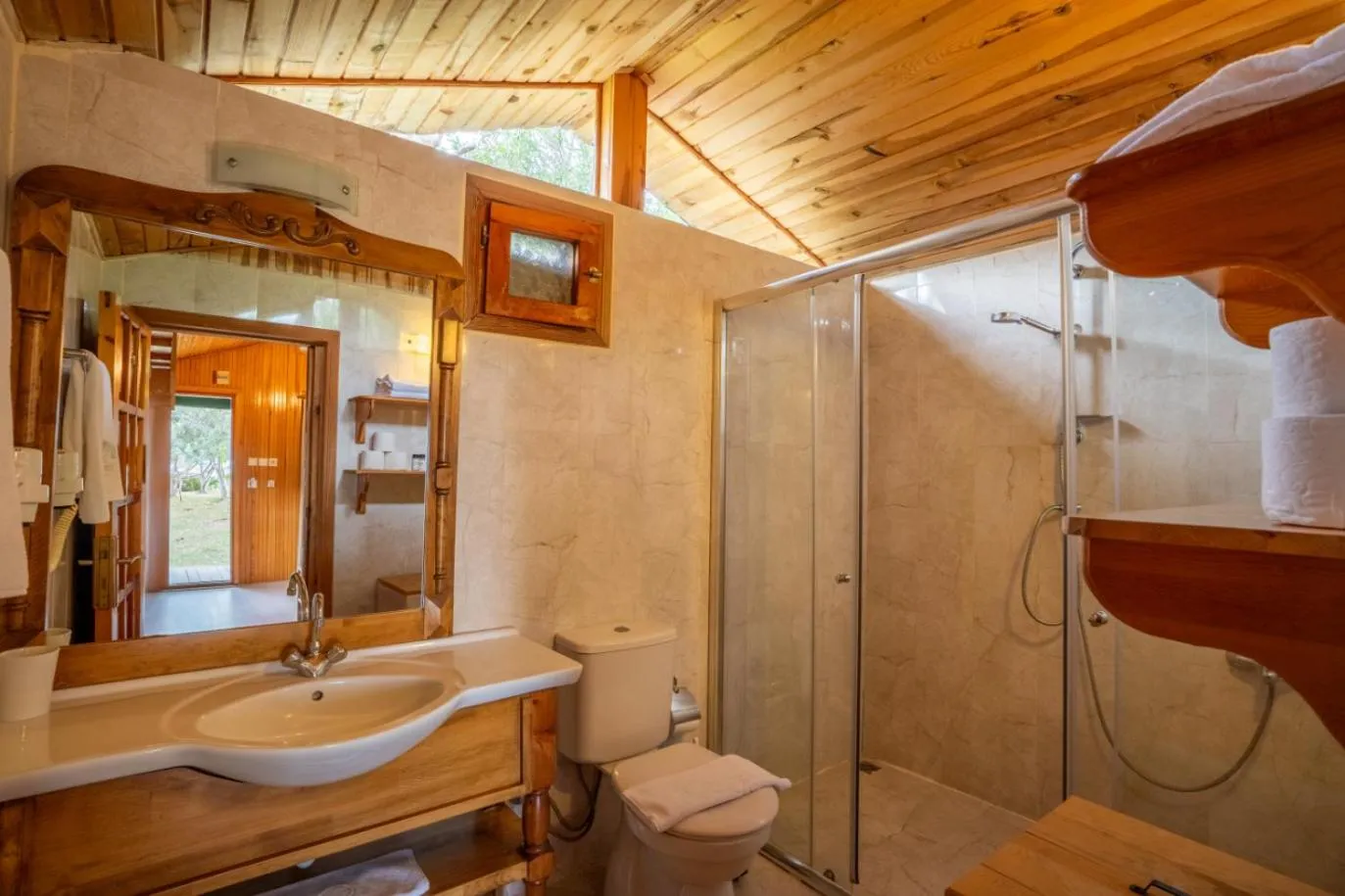 Etenna Beach Bungalows