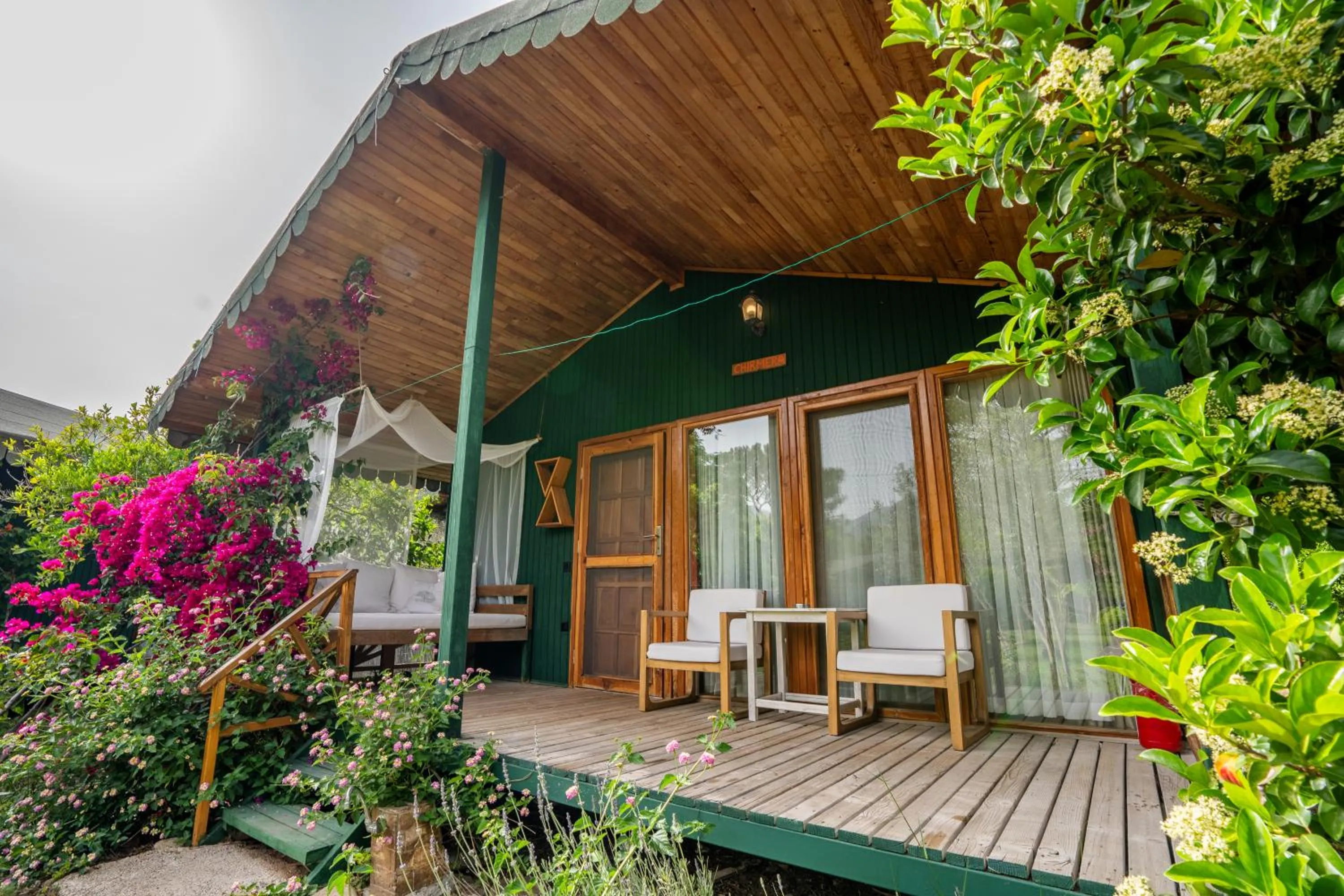 Property building in Etenna Beach Bungalows