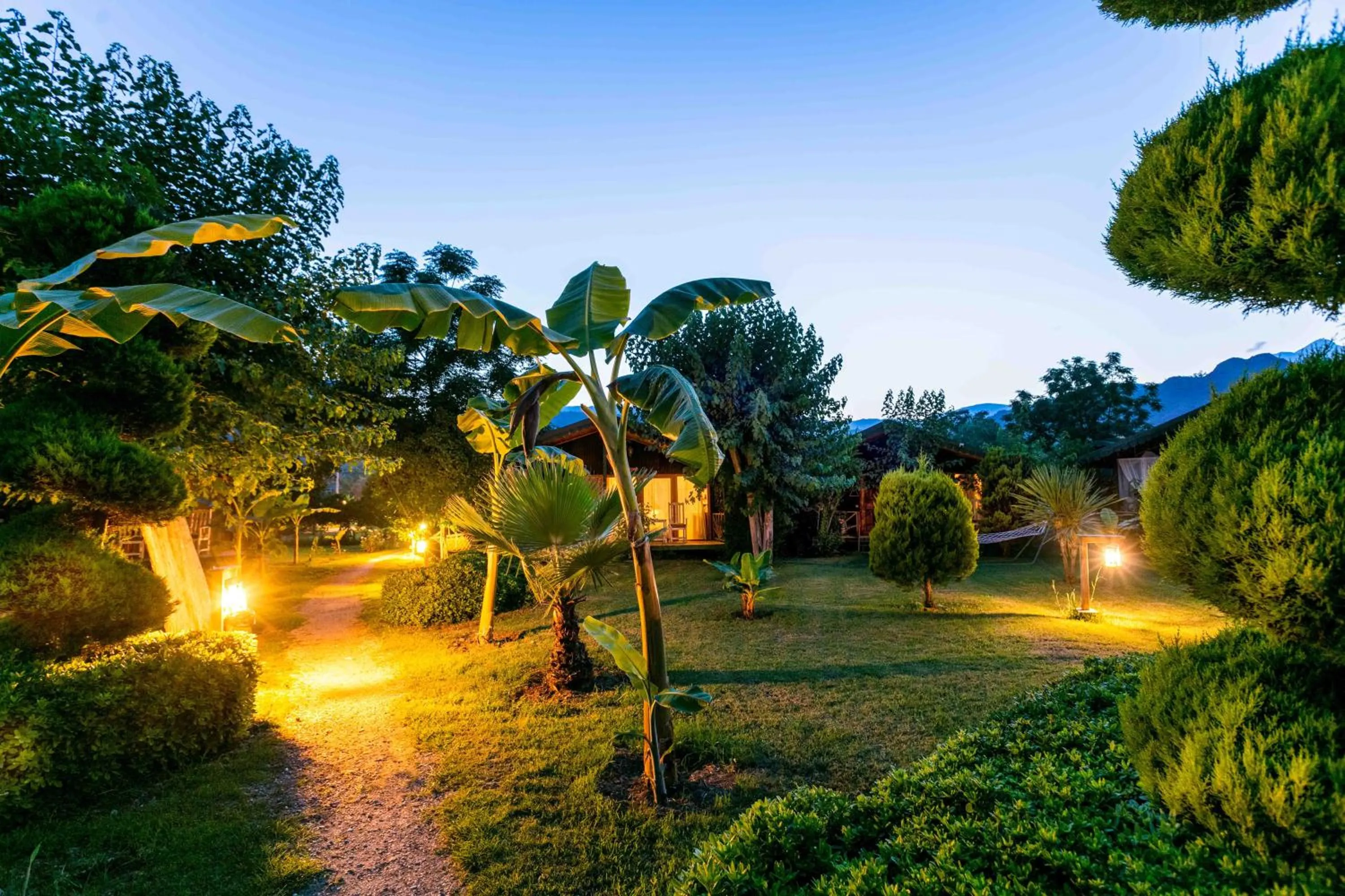 Etenna Beach Bungalows