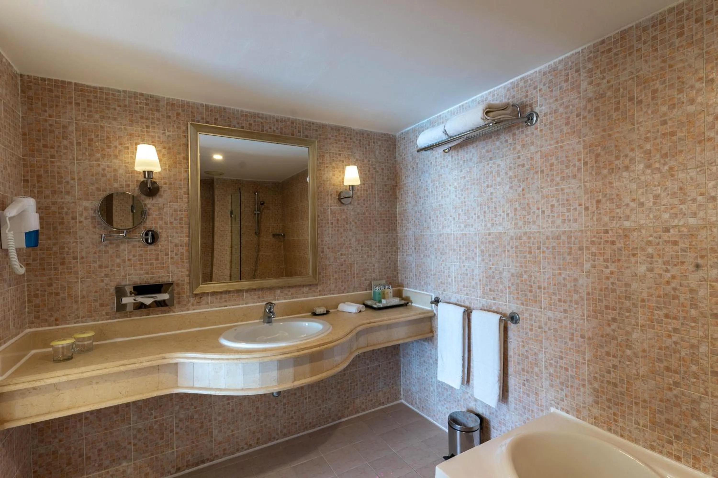 Bathroom in Baron Palms Adults Friendly Only 16 years plus Boutique Hotel Style