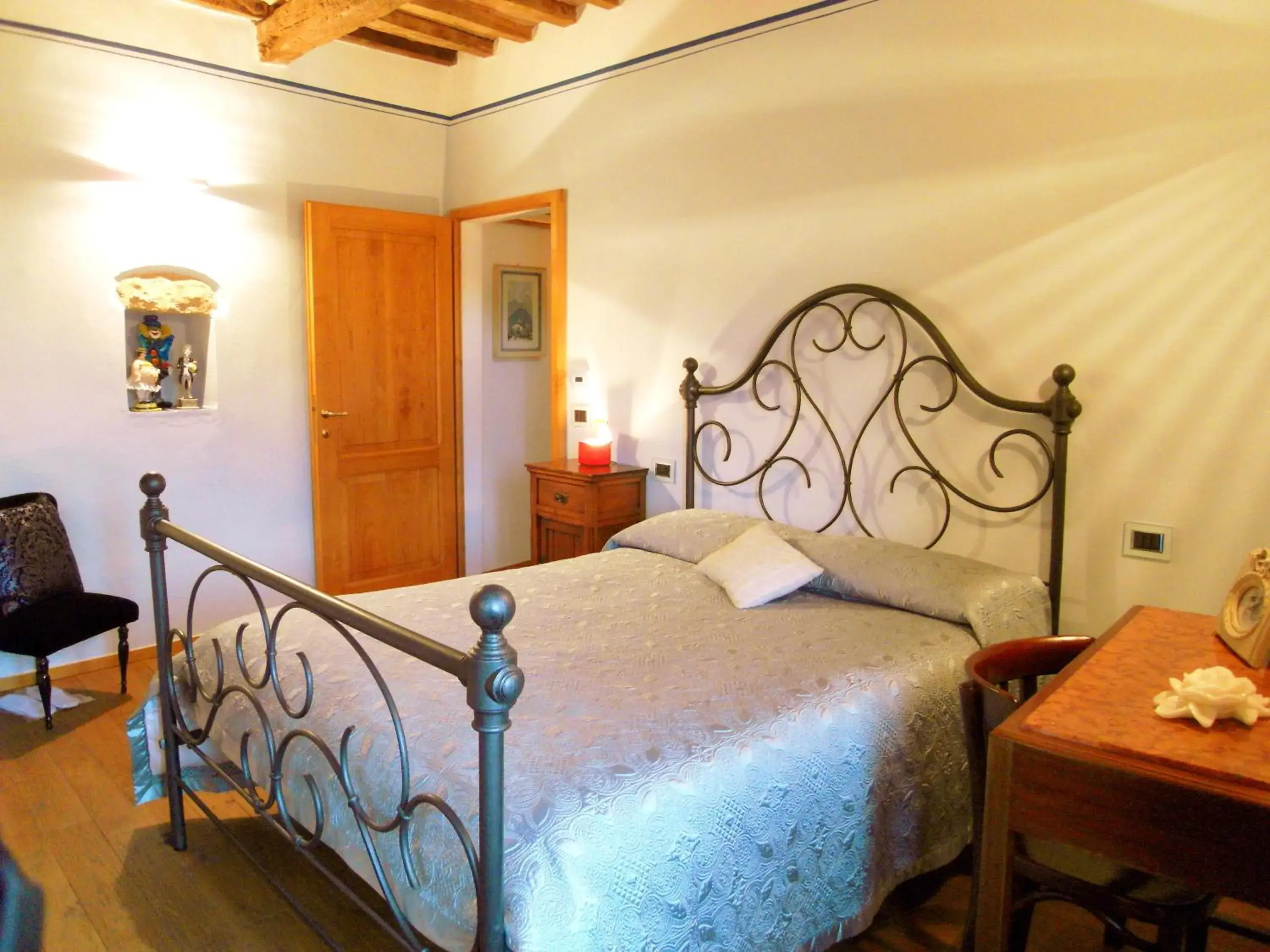 Deluxe Two-Bedroom Apartment in Guest House il Borgo di Sempronio Deluxe Two-Bedroom Apartment in Guest House il Borgo di Sempronio