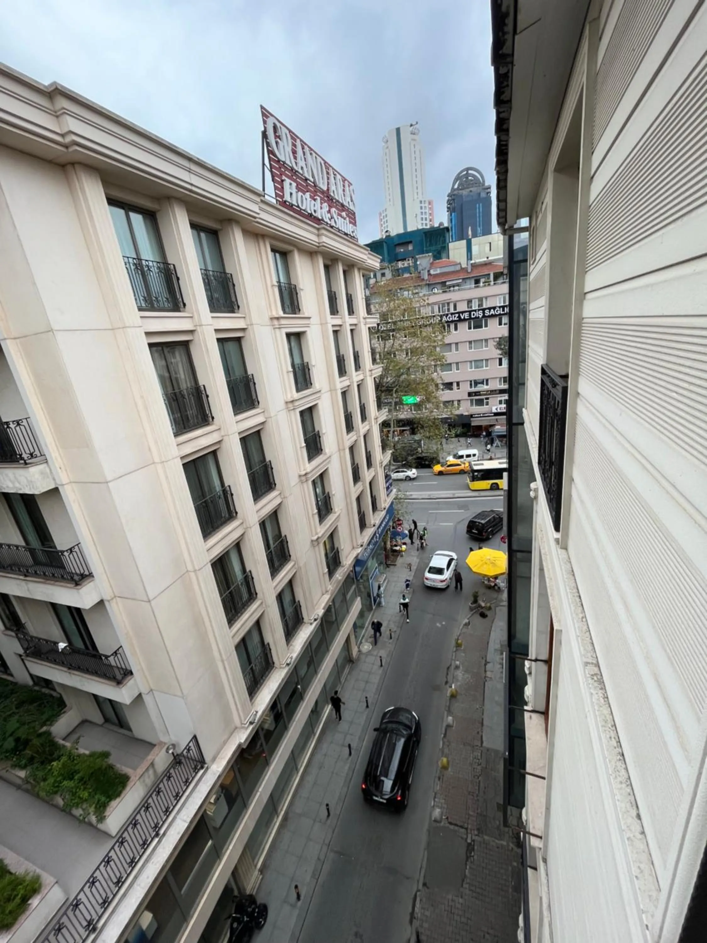 Day in Dolce Vita Suite Hotel