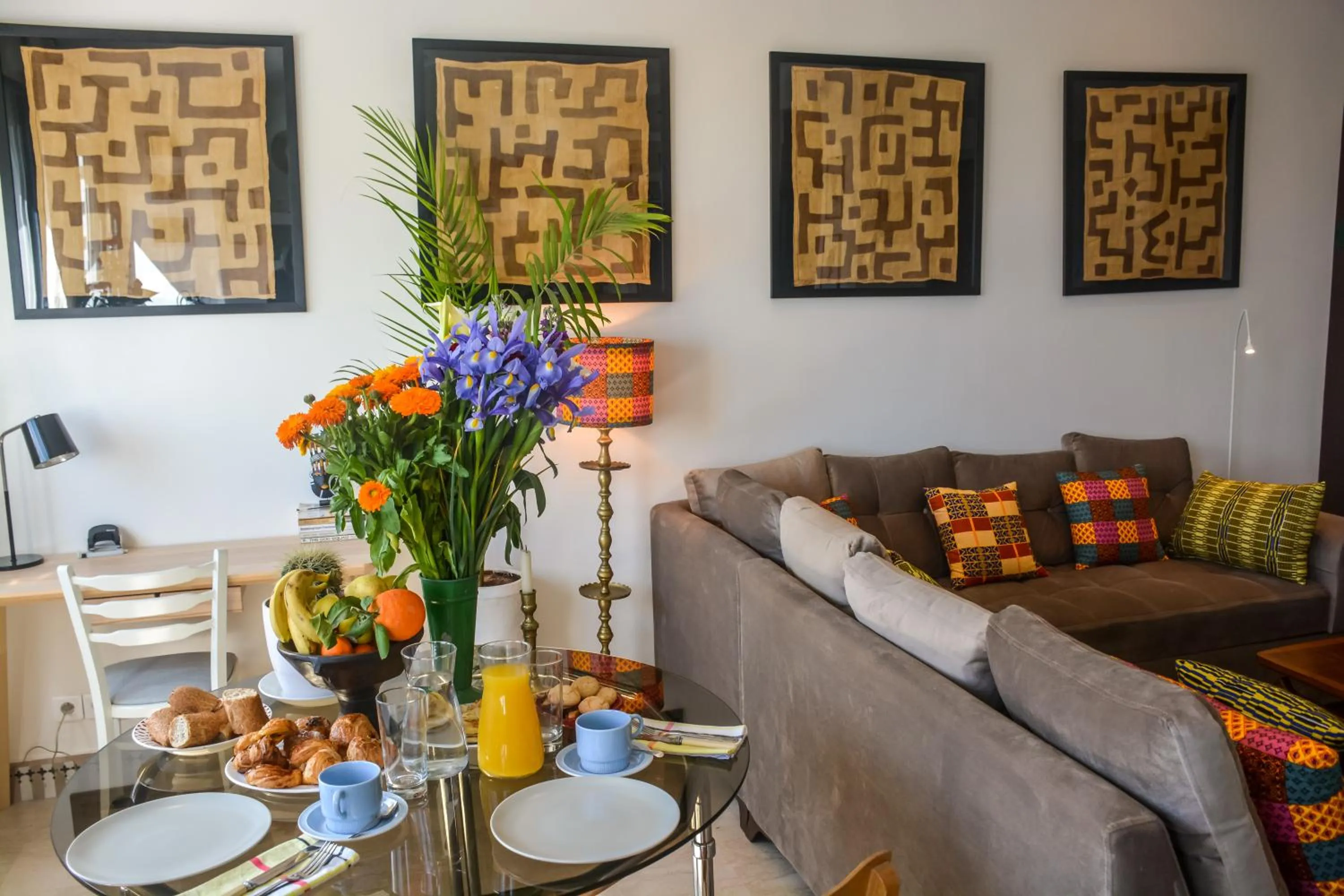 Dining area in Appartement moderne moroccan/African décoration