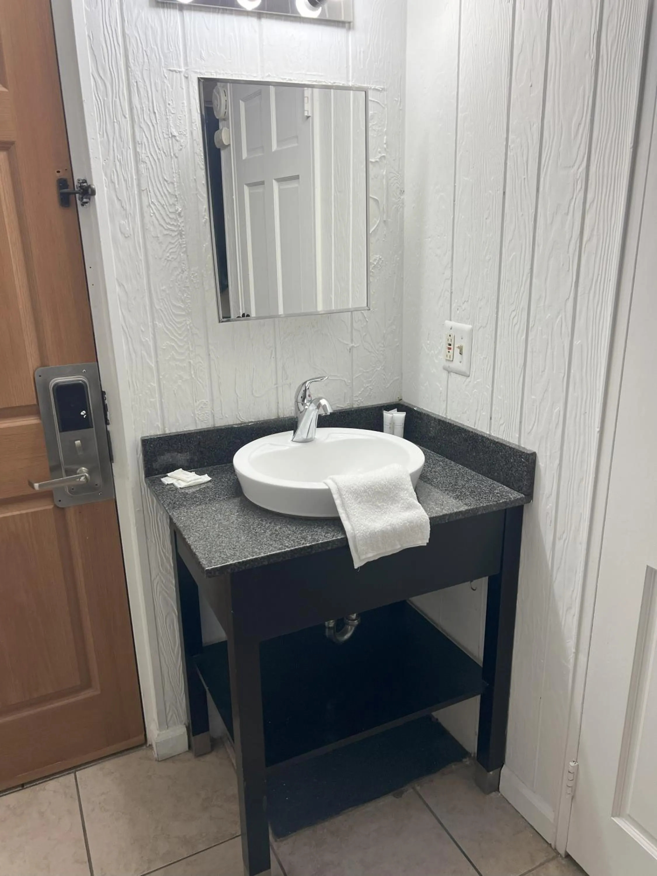 AIRE Hotel North Beach Jersey Shore