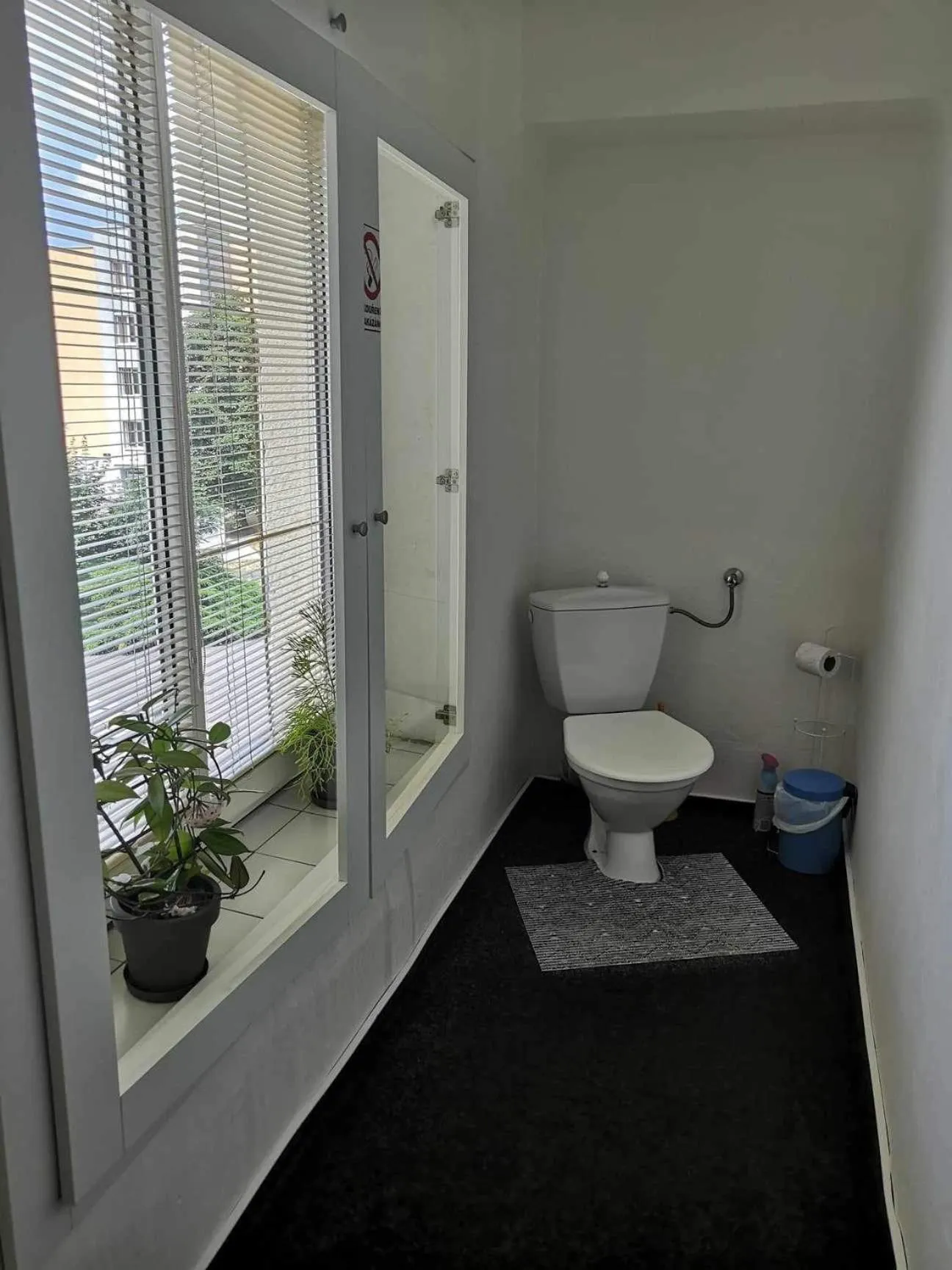 Toilet in ZLATÁ-ÉRA