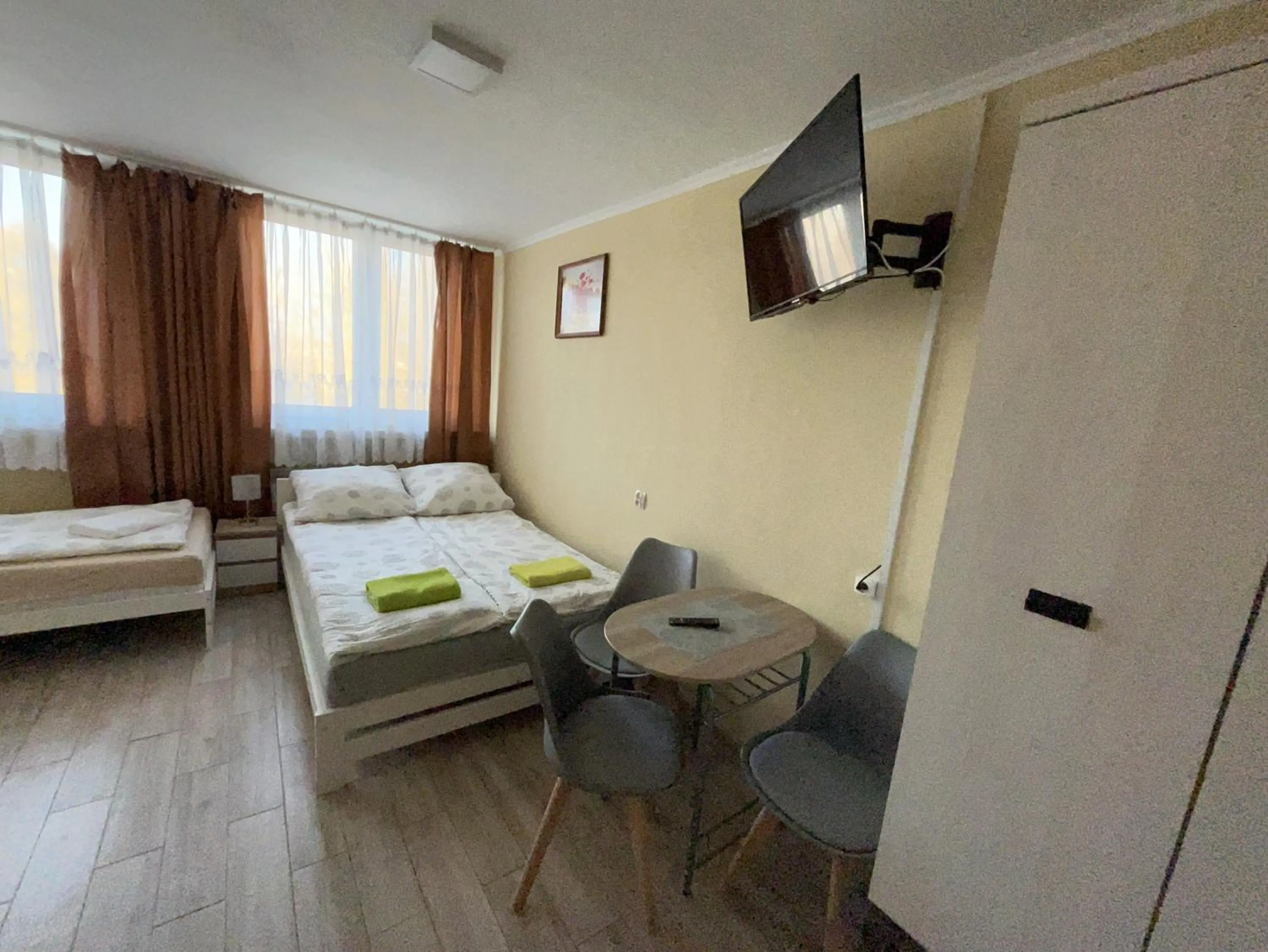 Photo of the whole room, Bed in Dom Turysty SALUS